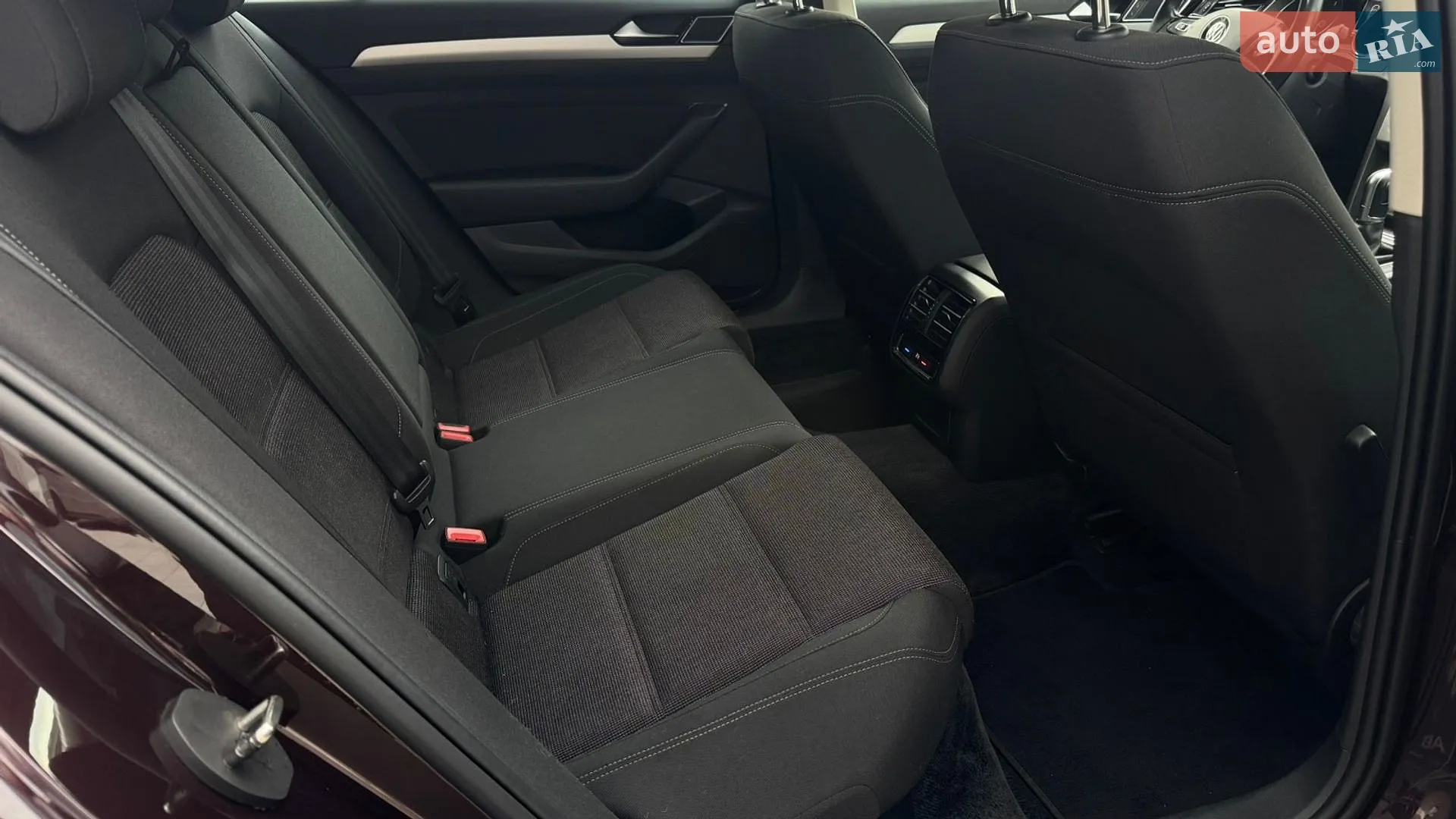 2016 Volkswagen Passat - мініатюра 11