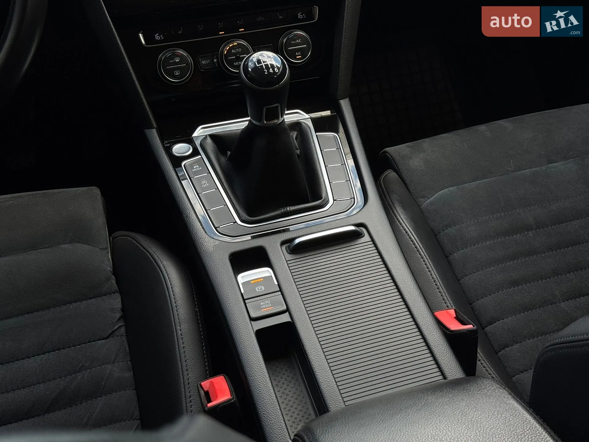 2015 Volkswagen Passat - мініатюра 49