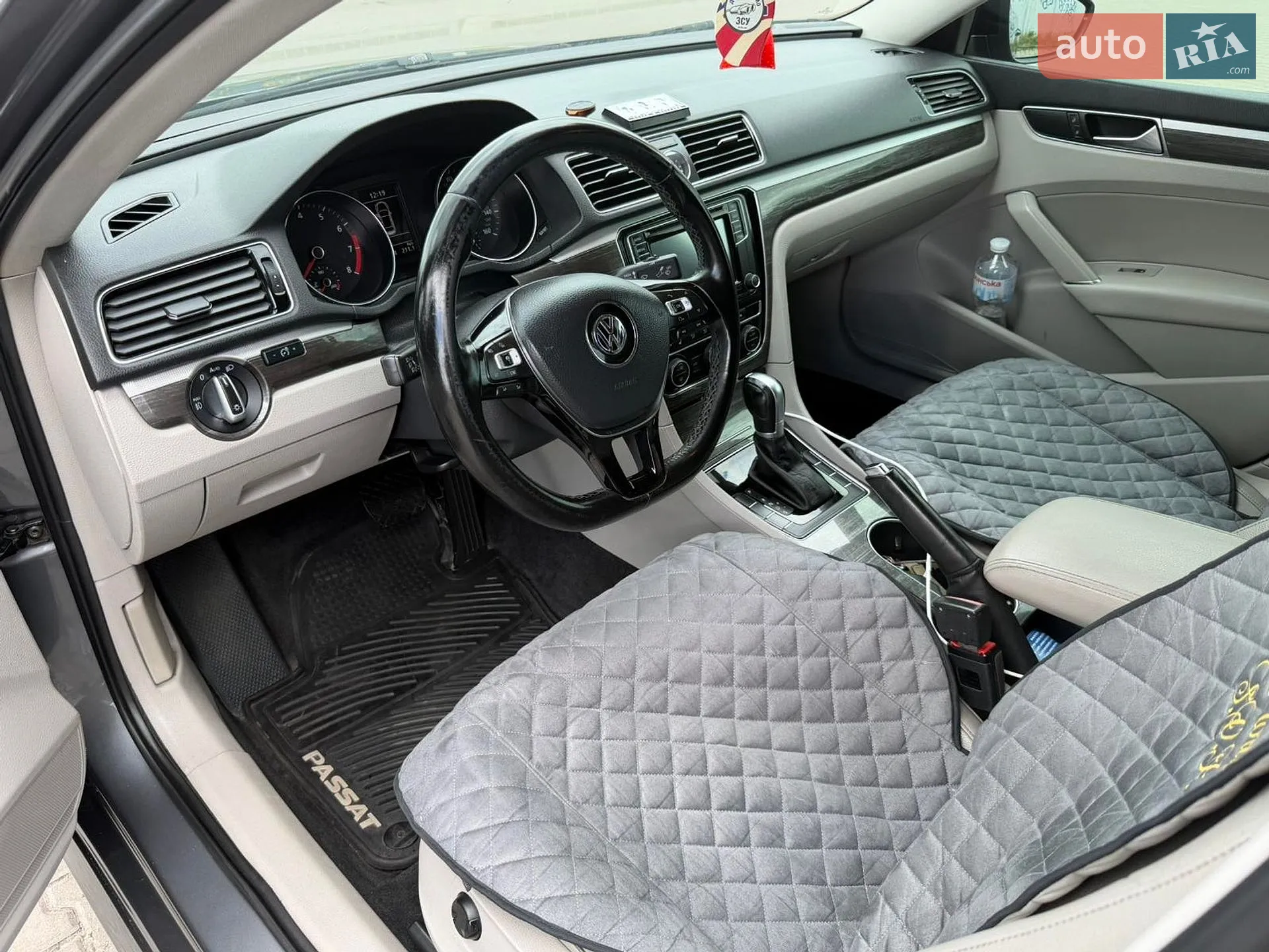 2016 Volkswagen Passat - мініатюра 16