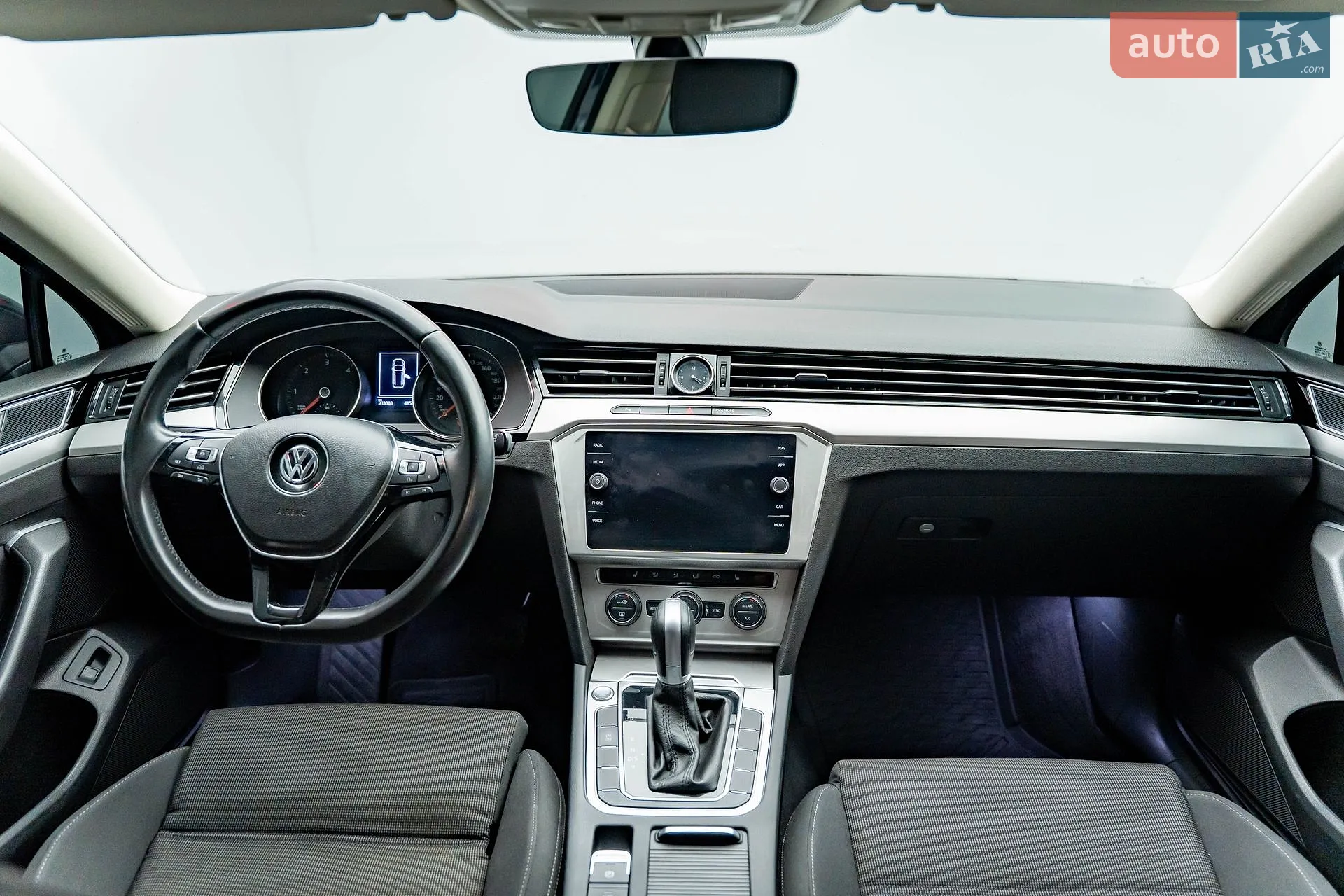 2018 Volkswagen Passat - мініатюра 11