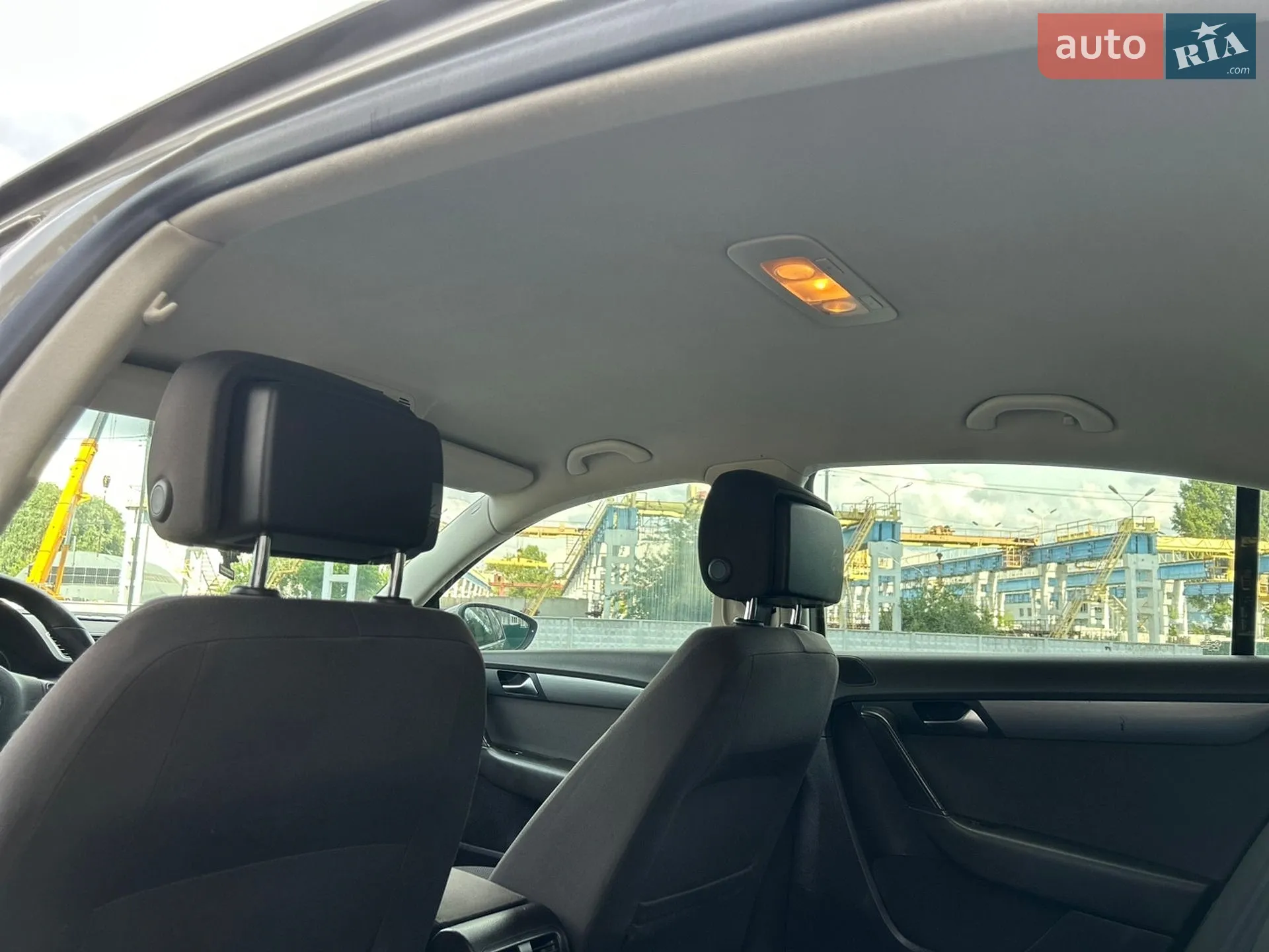 2012 Volkswagen Passat - мініатюра 12