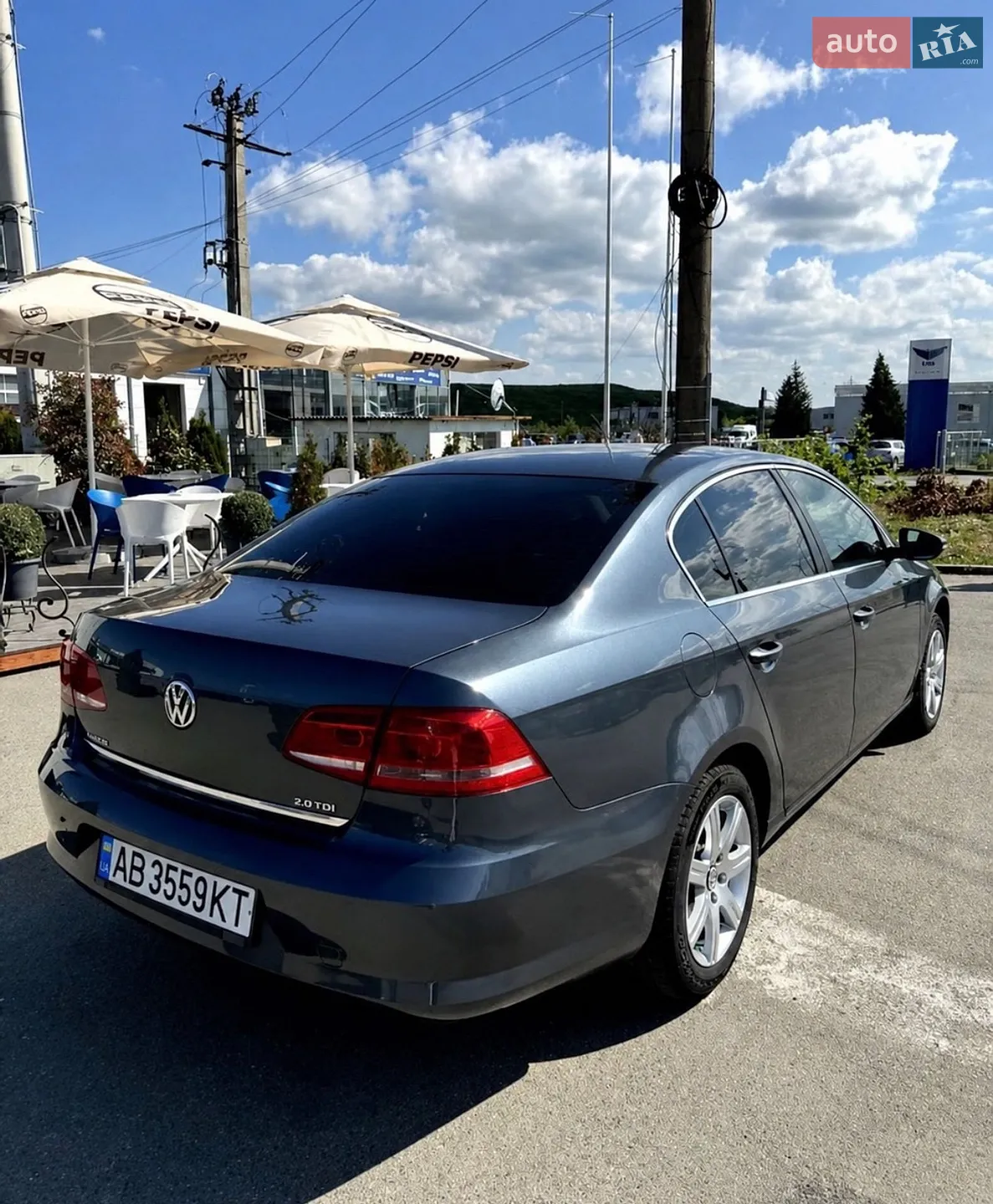 2013 Volkswagen Passat - мініатюра 2