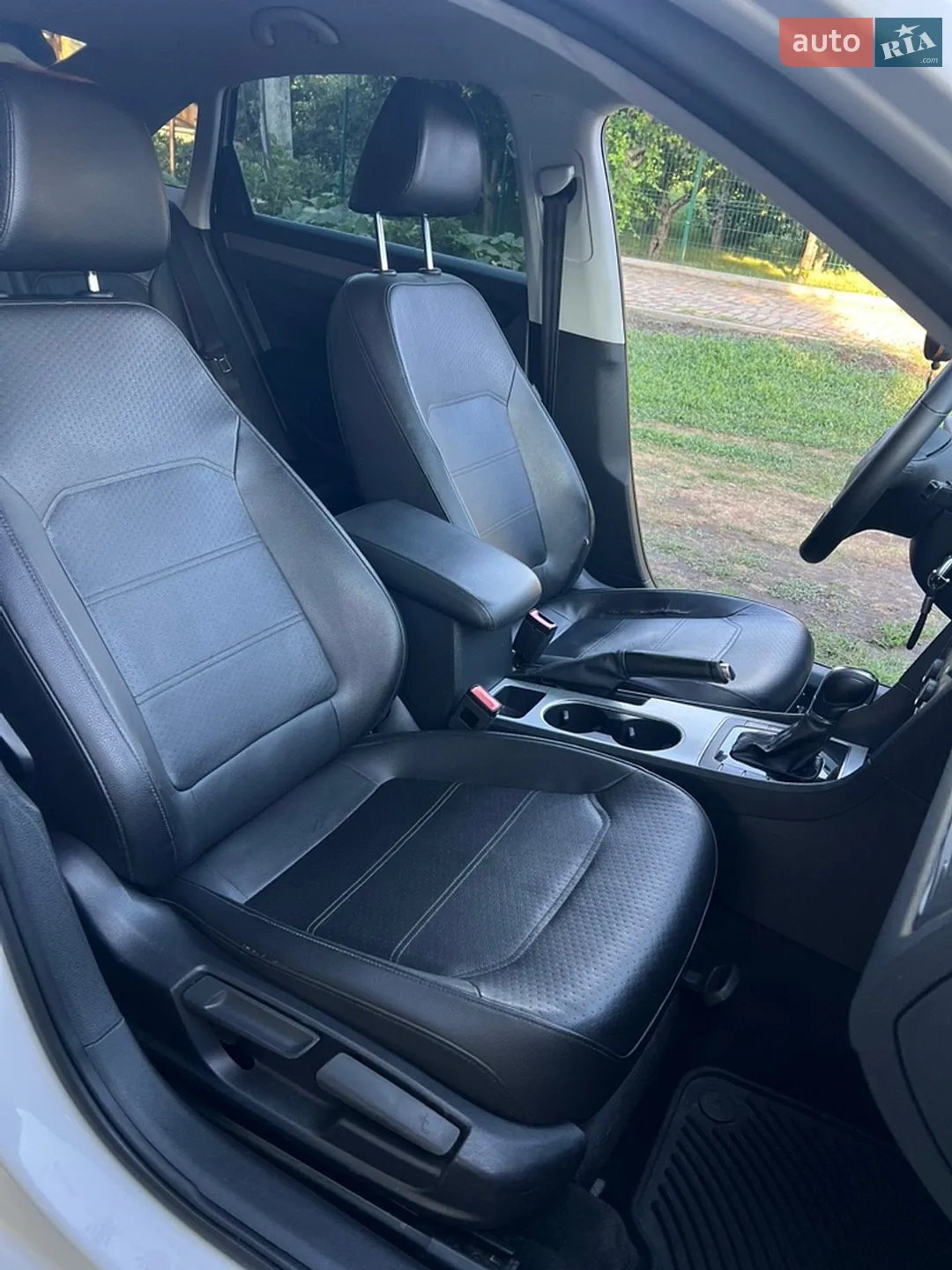 2014 Volkswagen Passat - мініатюра 23