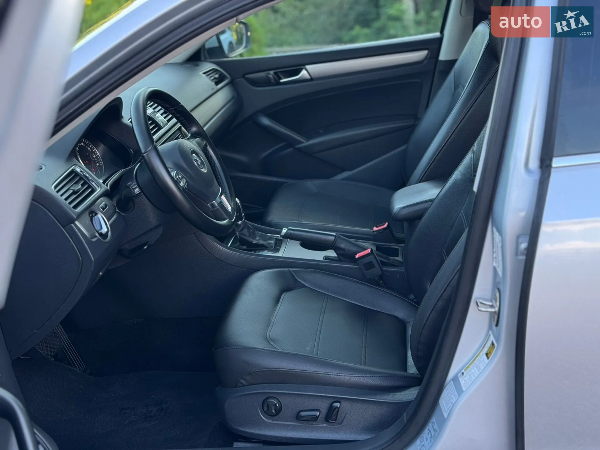 2015 Volkswagen Passat - мініатюра 15
