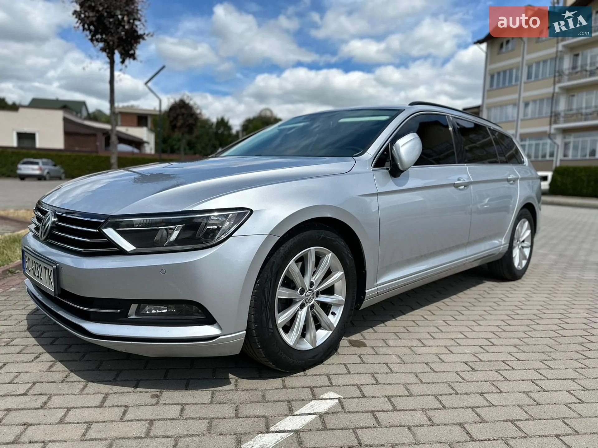 2015 Volkswagen Passat - фото 1