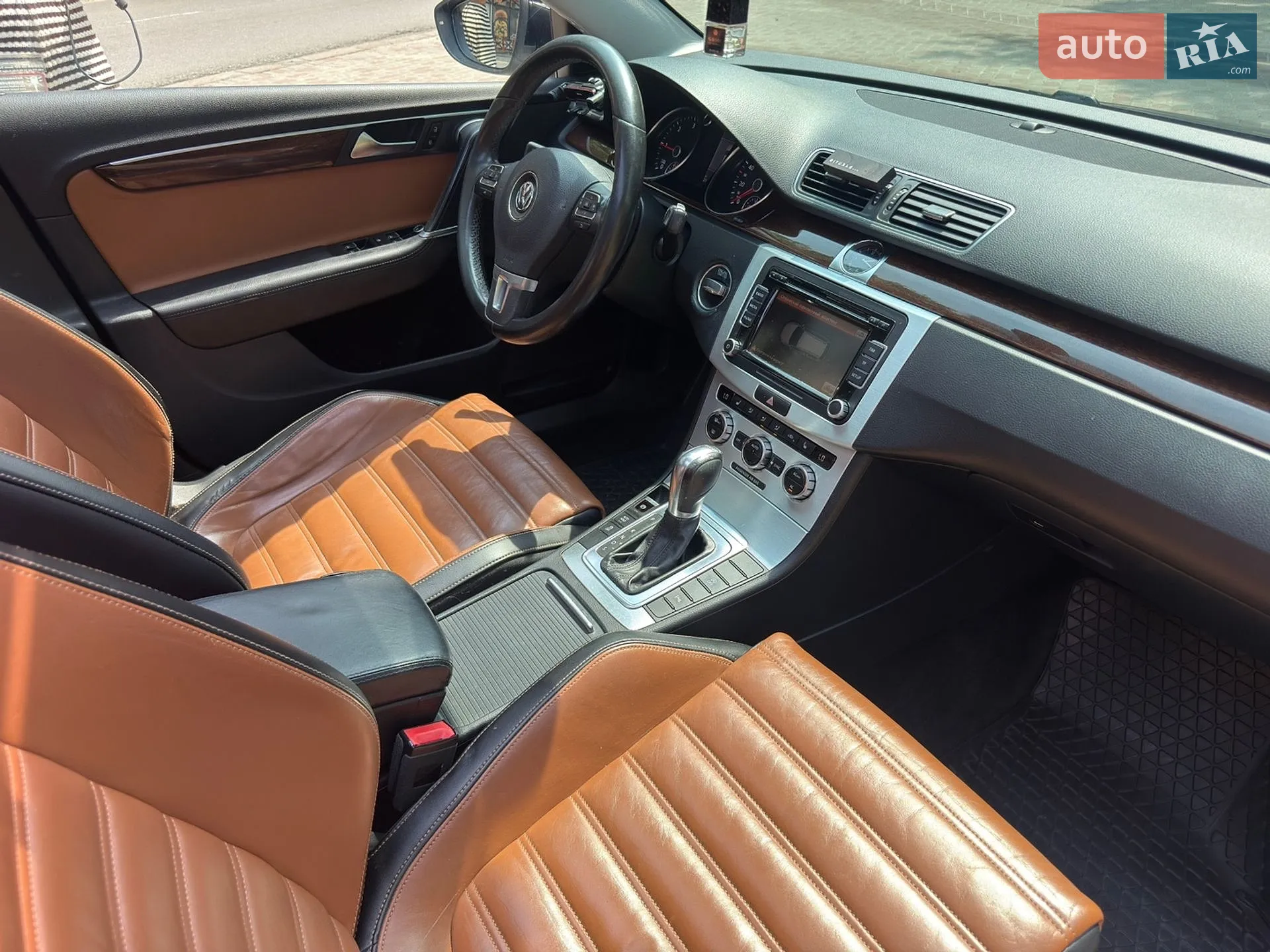 2011 Volkswagen Passat - мініатюра 41