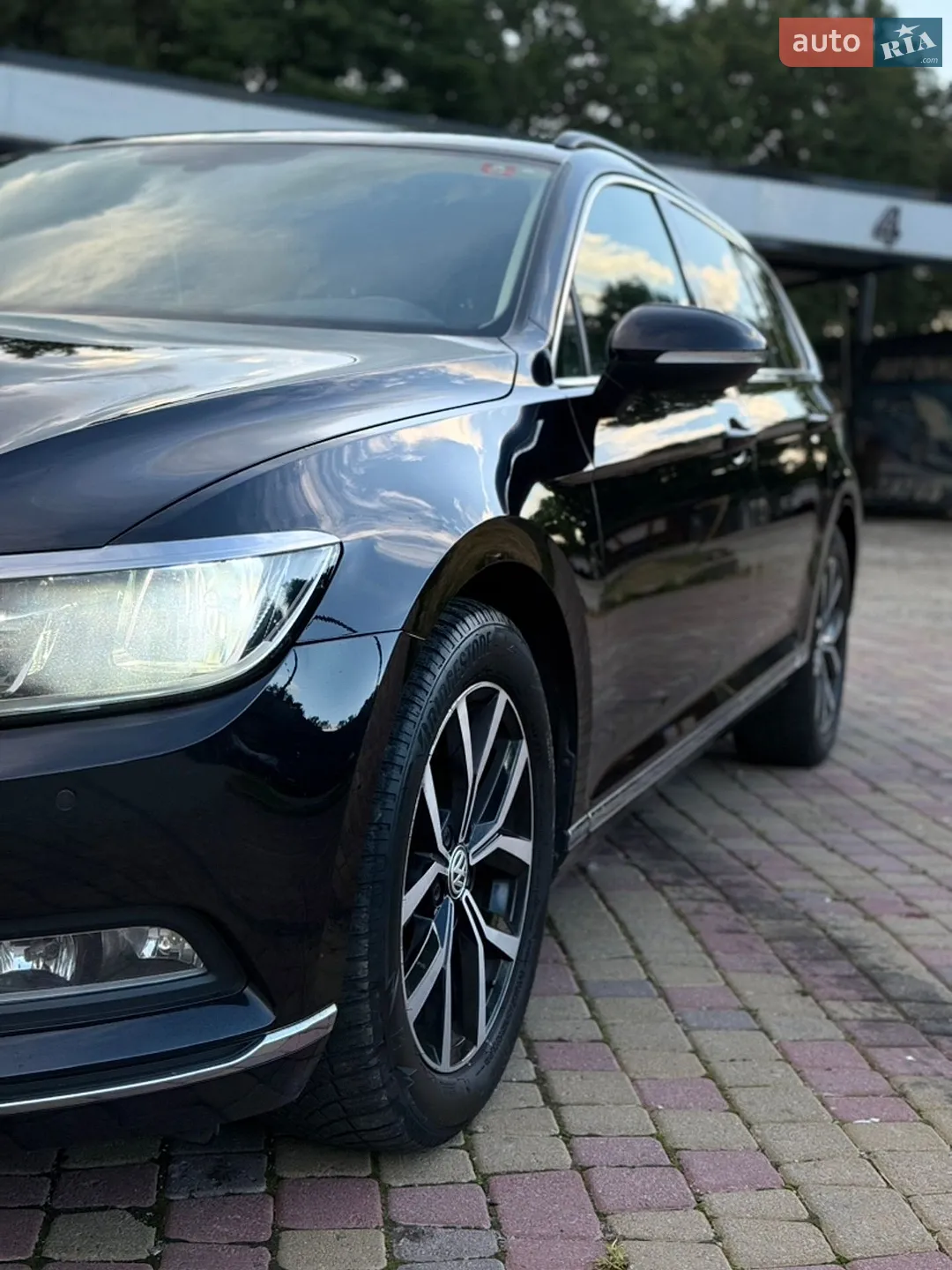 2017 Volkswagen Passat - мініатюра 9
