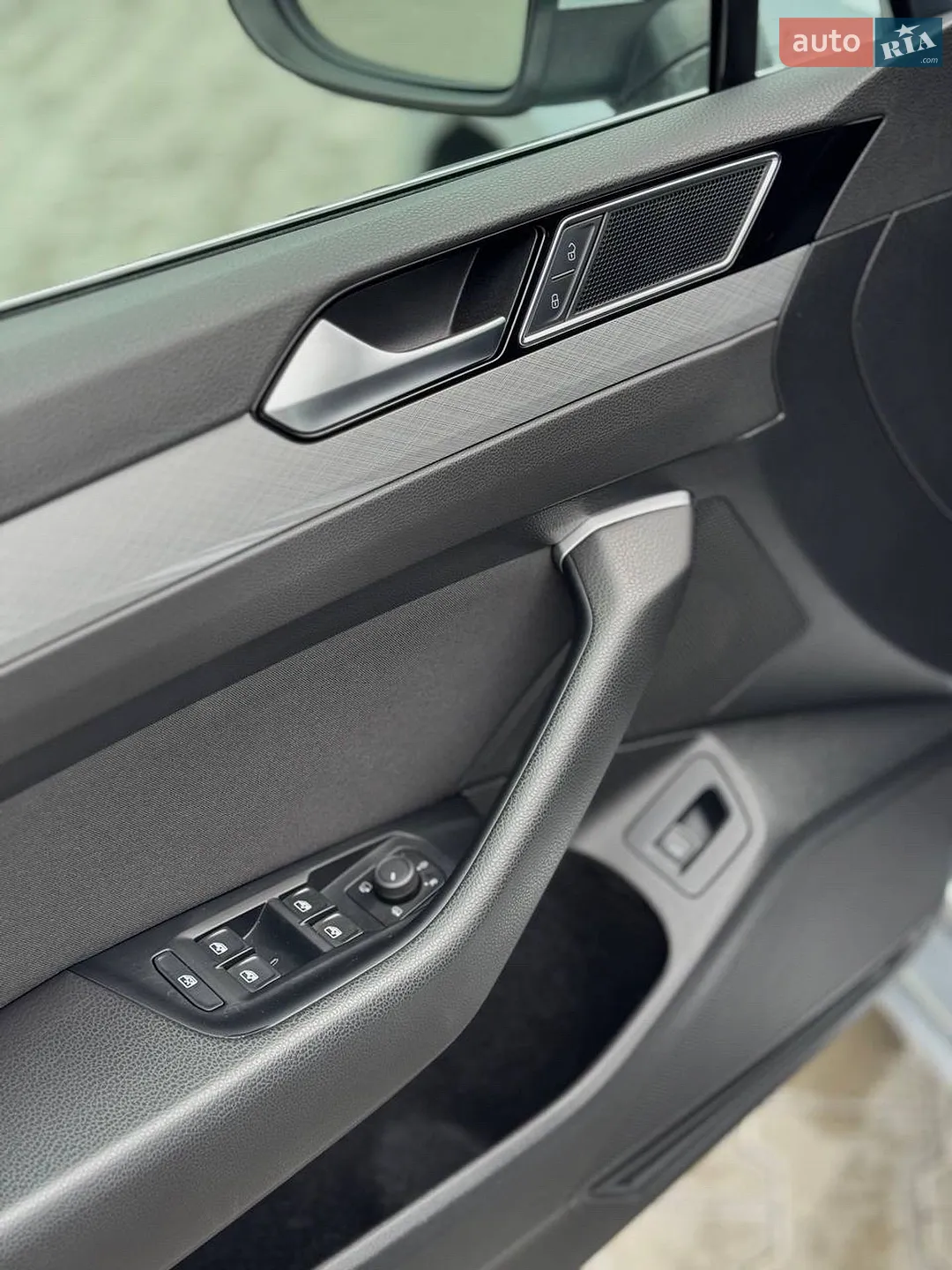 Volkswagen Passat 2022 VIN WVWZZZ3CZNE064509 фото оголошення 21 з 33
