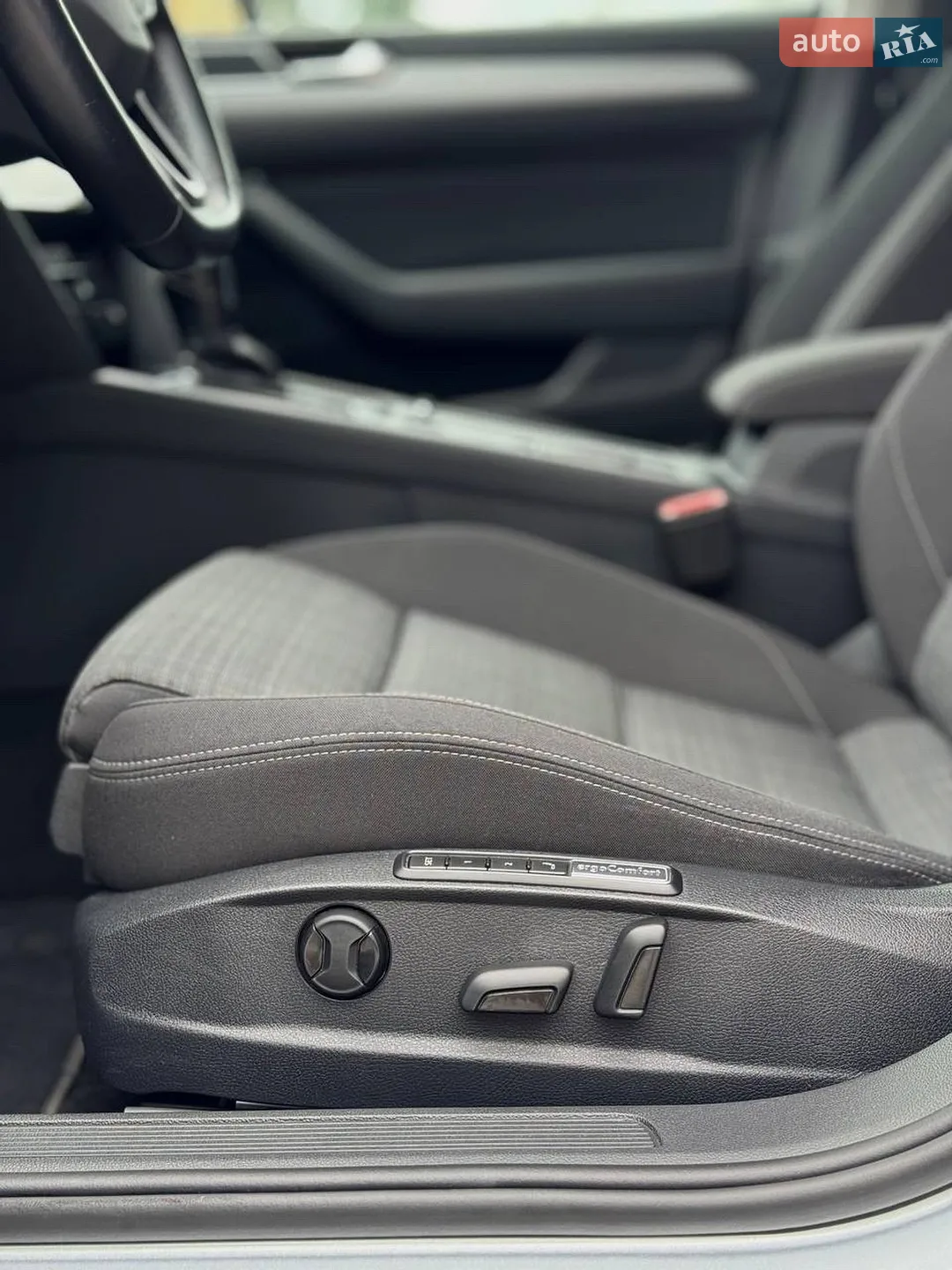 Volkswagen Passat 2022 VIN WVWZZZ3CZNE064509 фото оголошення 22 з 33