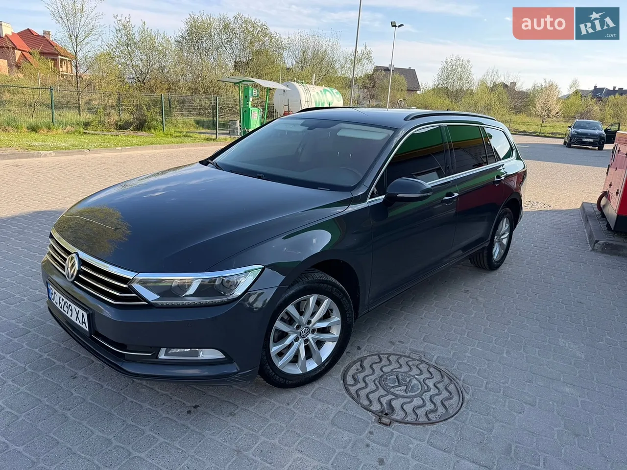 2015 Volkswagen Passat - мініатюра 28