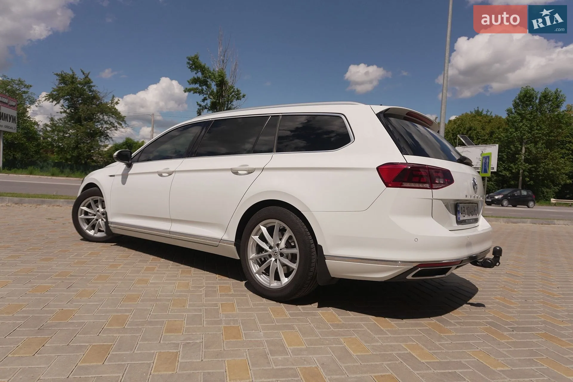 2019 Volkswagen Passat - мініатюра 9