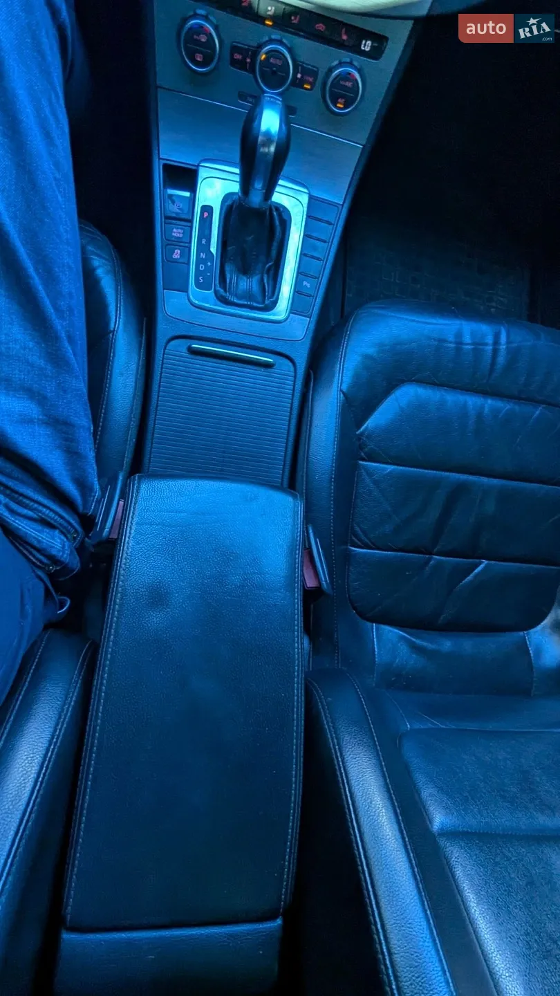 2012 Volkswagen Passat - мініатюра 20
