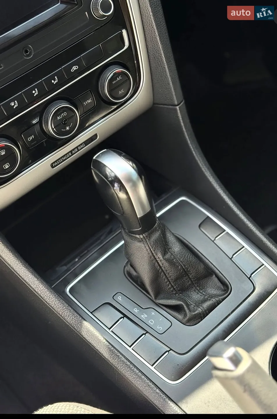 2017 Volkswagen Passat - мініатюра 11
