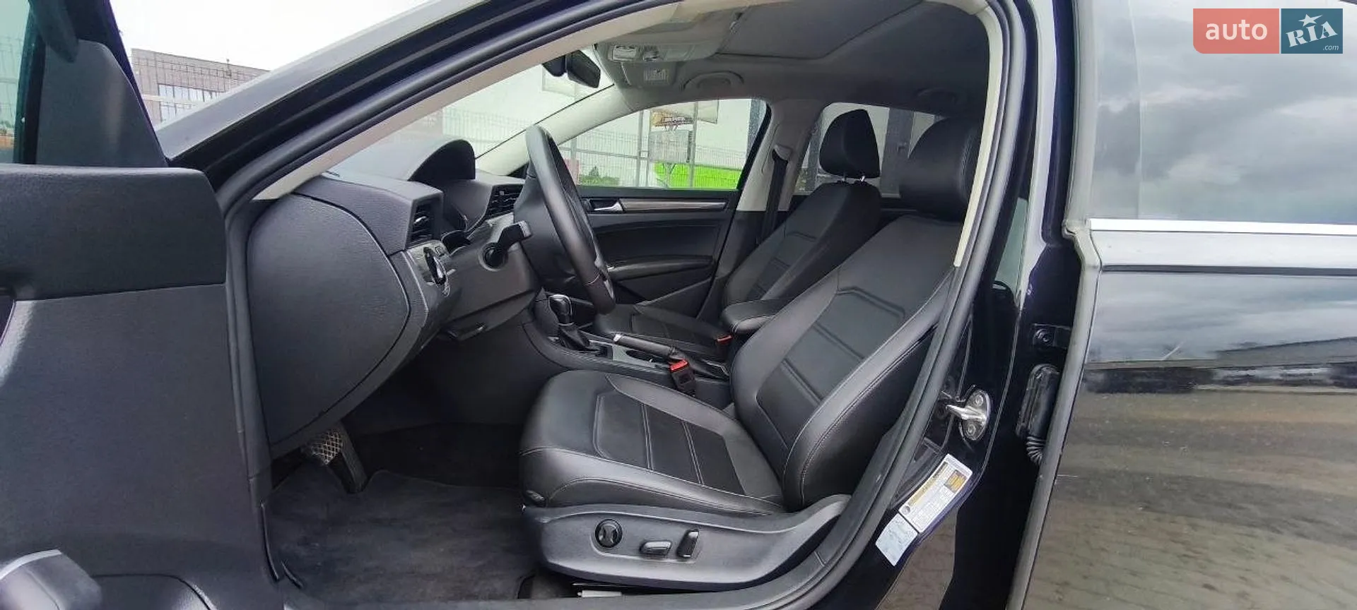 2021 Volkswagen Passat - мініатюра 10