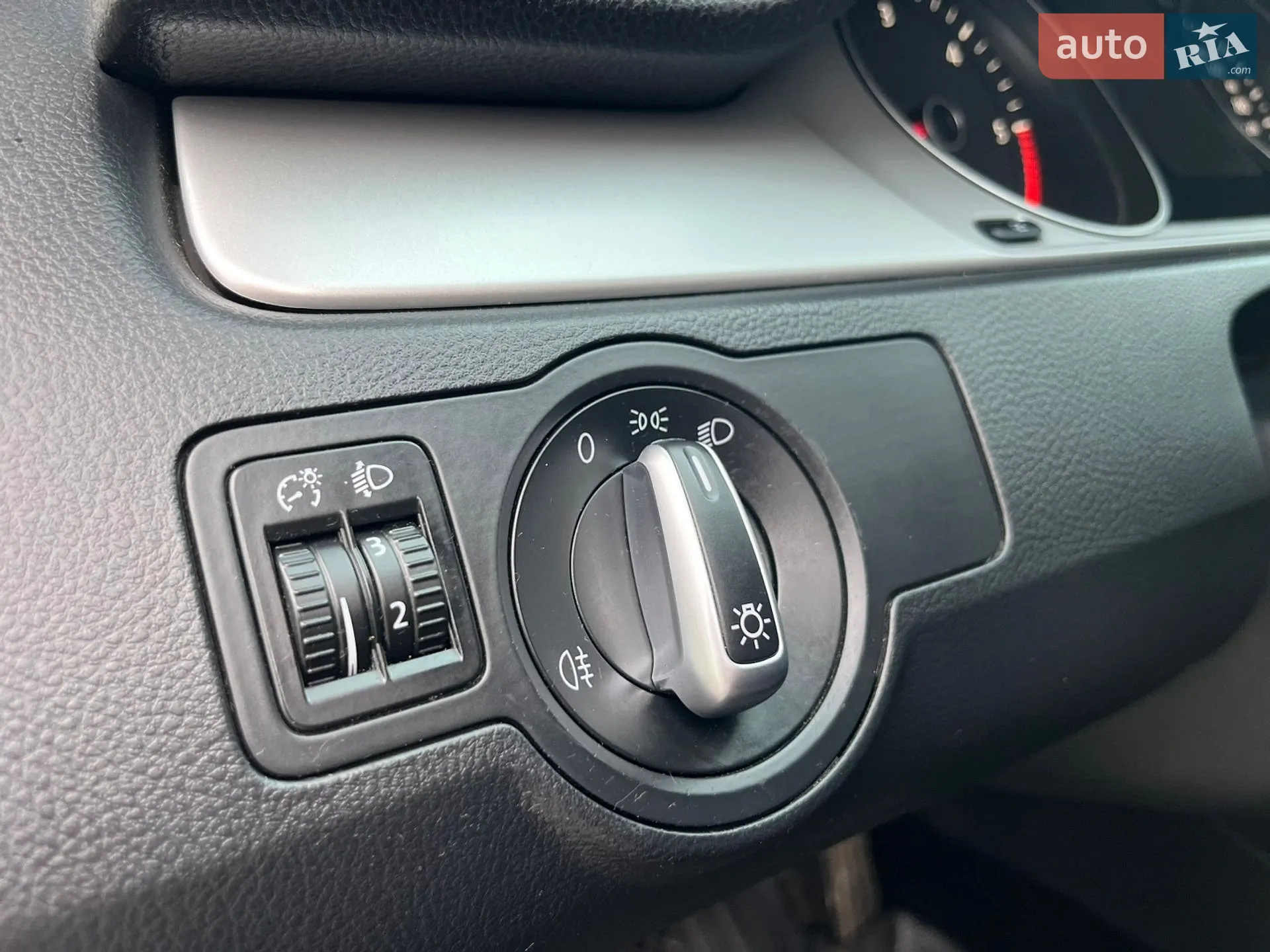 2011 Volkswagen Passat - мініатюра 53
