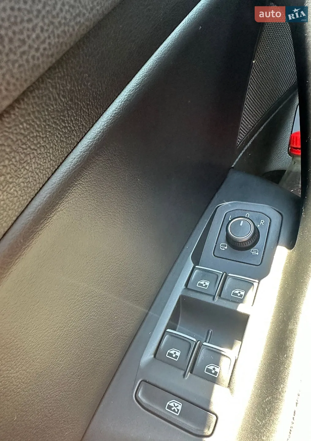 2015 Volkswagen Passat - мініатюра 18