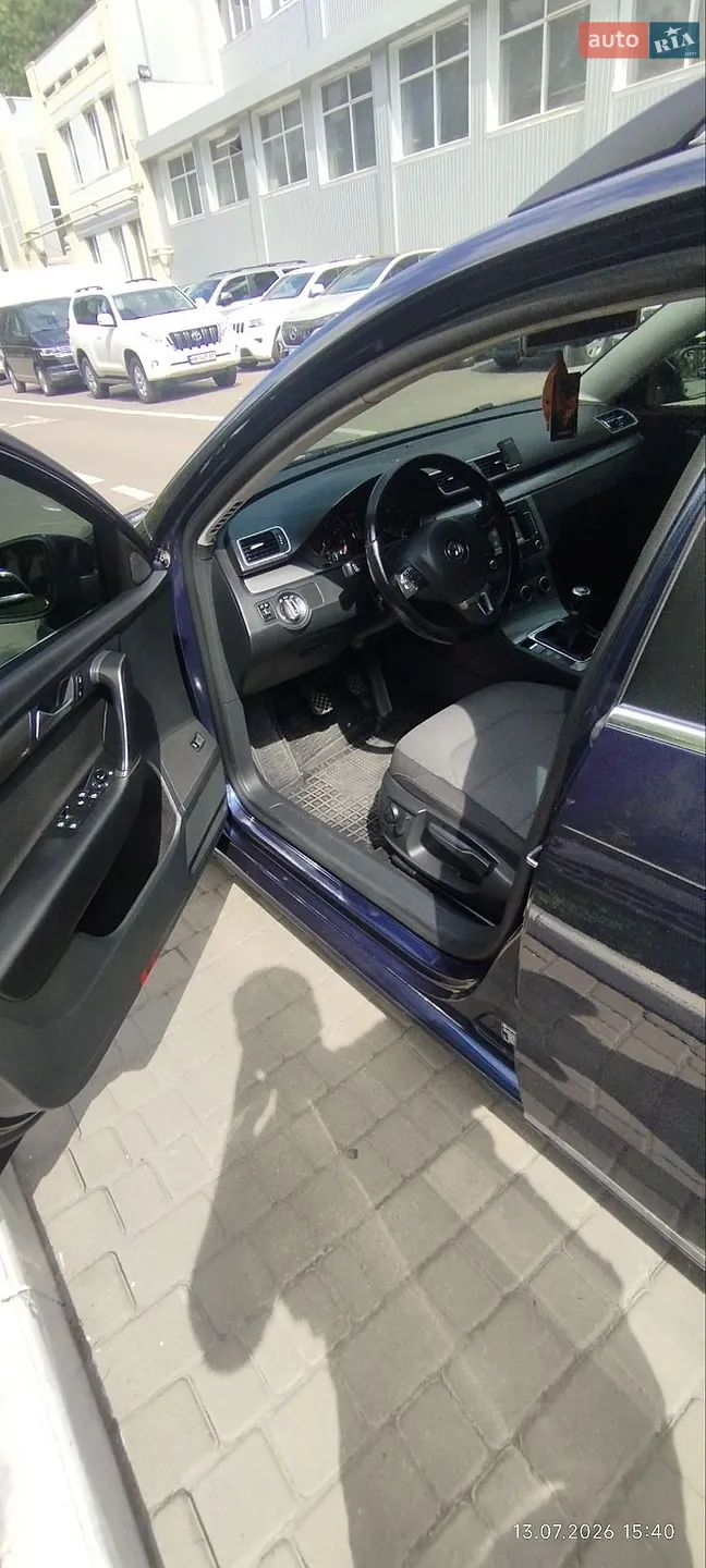 2012 Volkswagen Passat - мініатюра 17