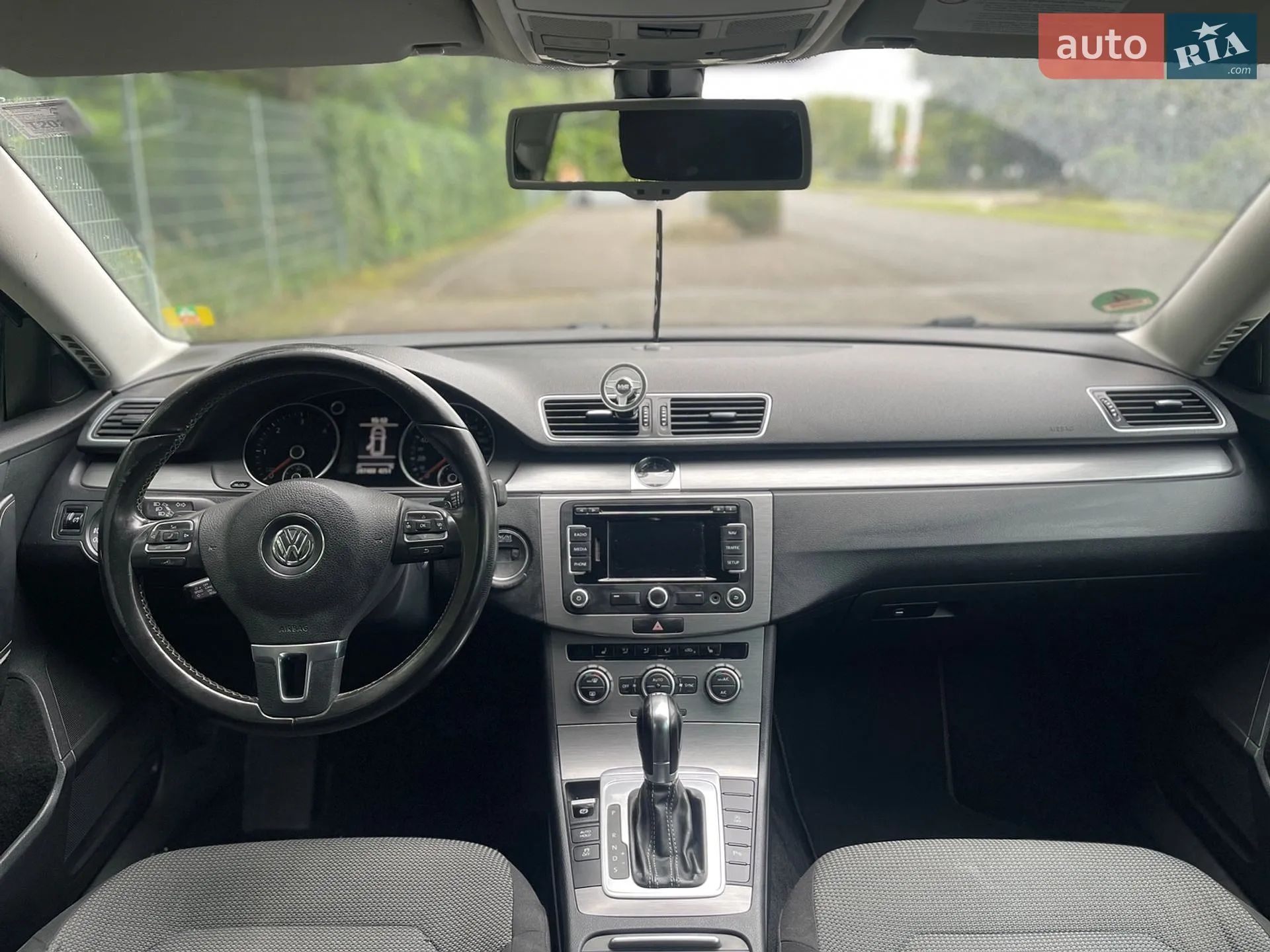 2014 Volkswagen Passat - мініатюра 2