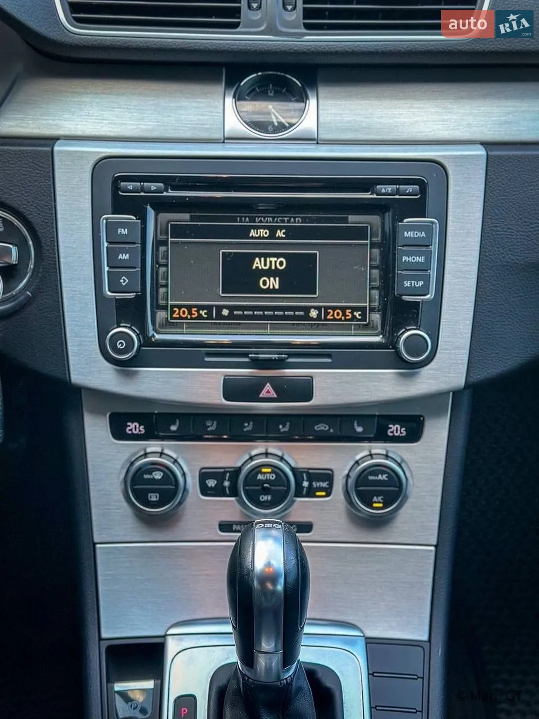 2014 Volkswagen Passat - мініатюра 25