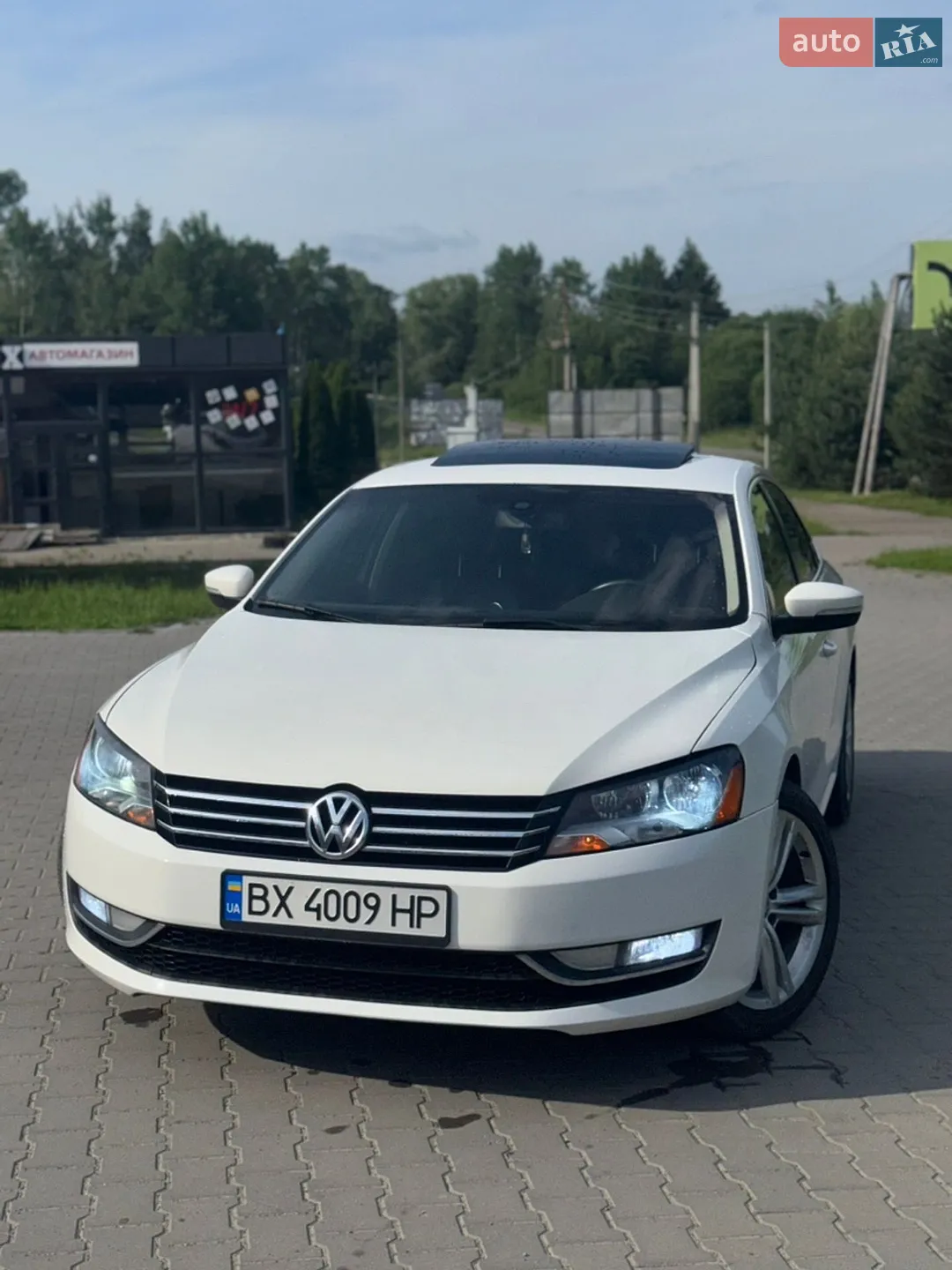 2013 Volkswagen Passat - мініатюра 2