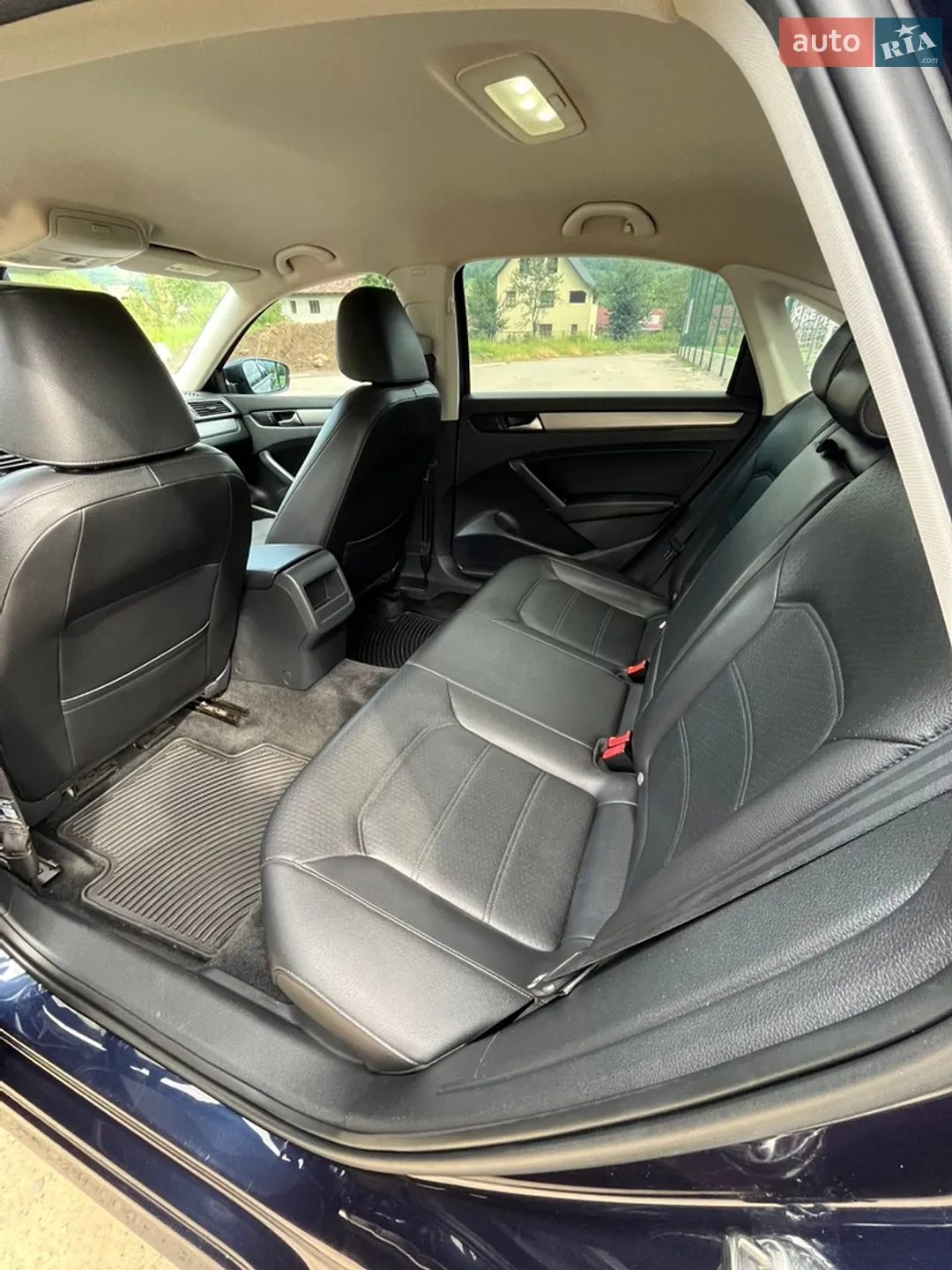 2013 Volkswagen Passat - мініатюра 24