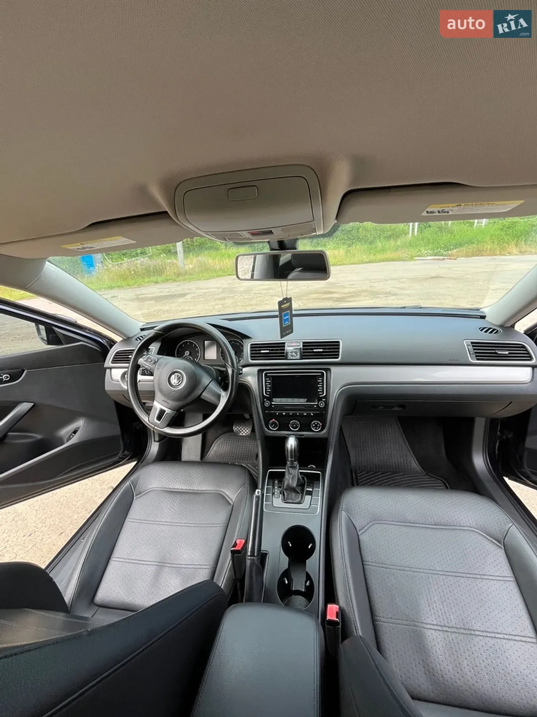 2013 Volkswagen Passat - мініатюра 28