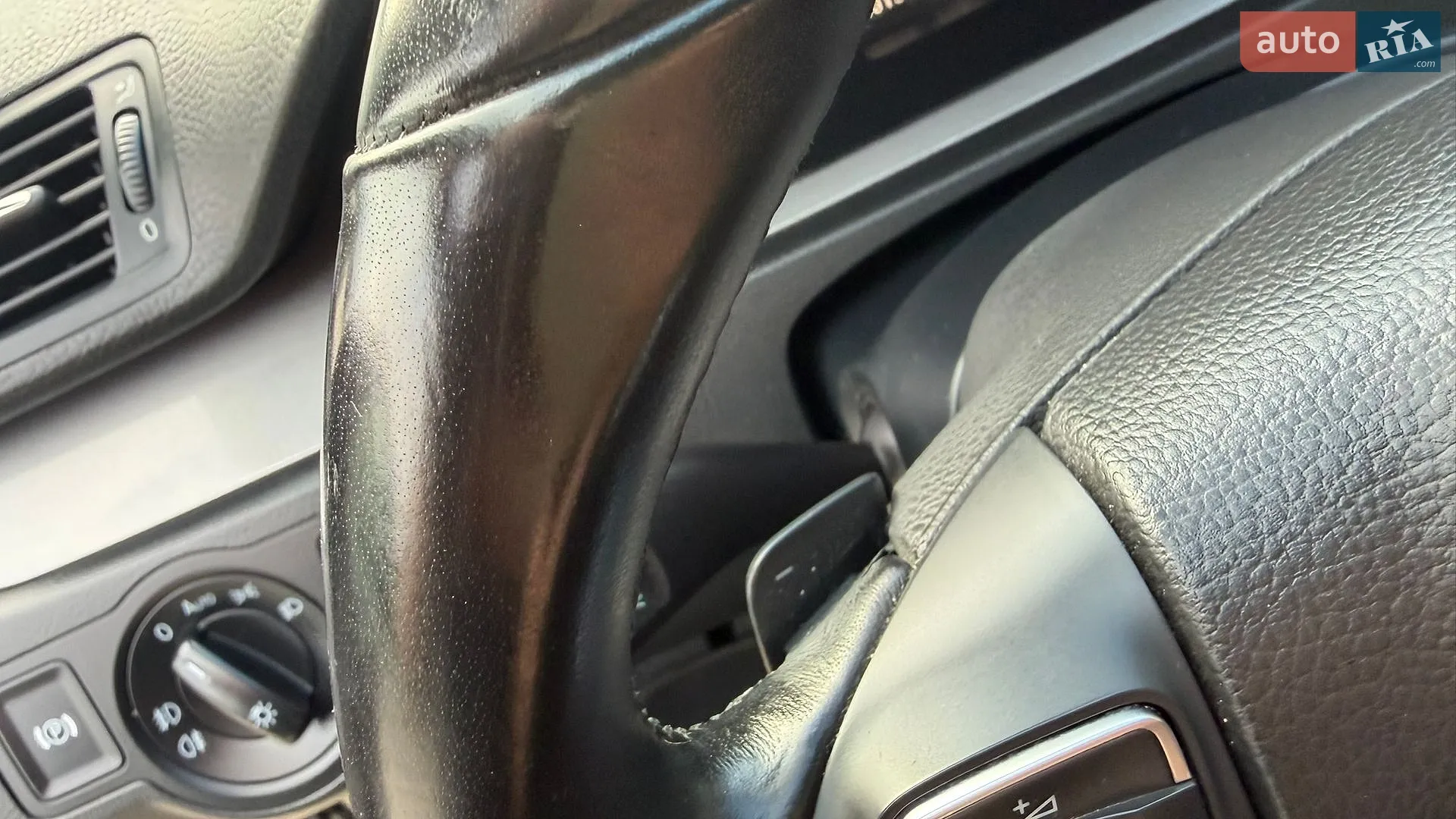 2010 Volkswagen Passat - мініатюра 19