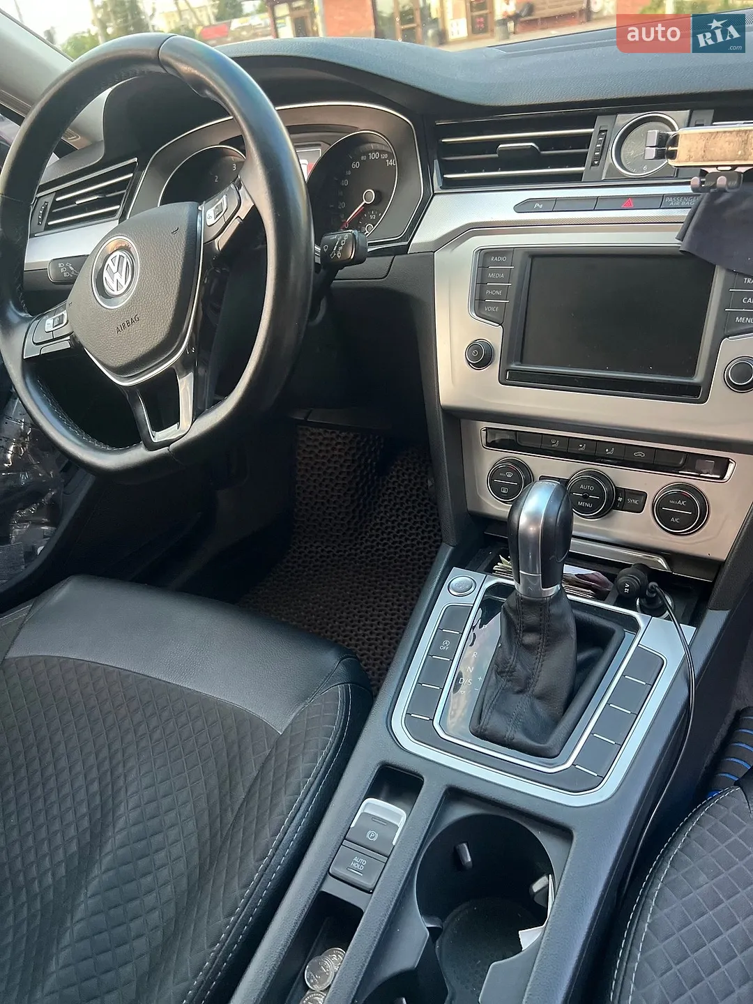 2015 Volkswagen Passat - мініатюра 7