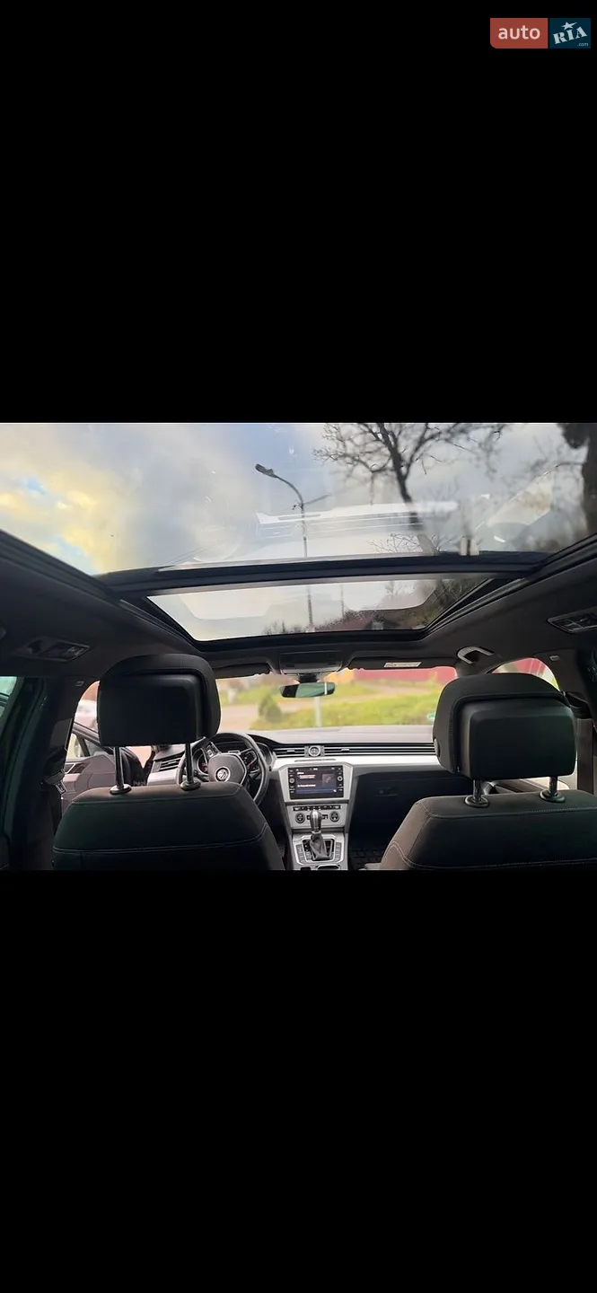 2019 Volkswagen Passat - мініатюра 18
