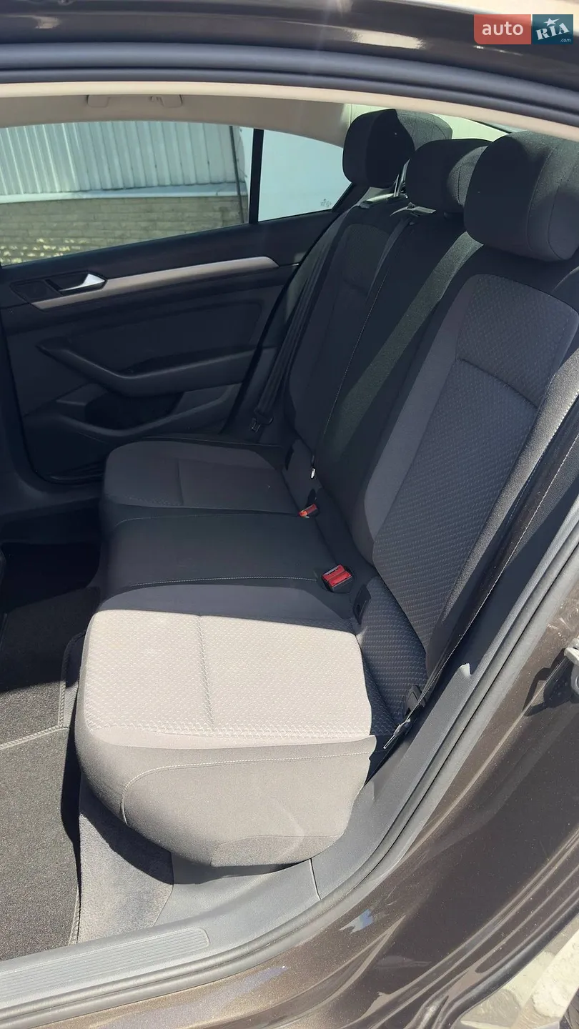 2018 Volkswagen Passat - мініатюра 26