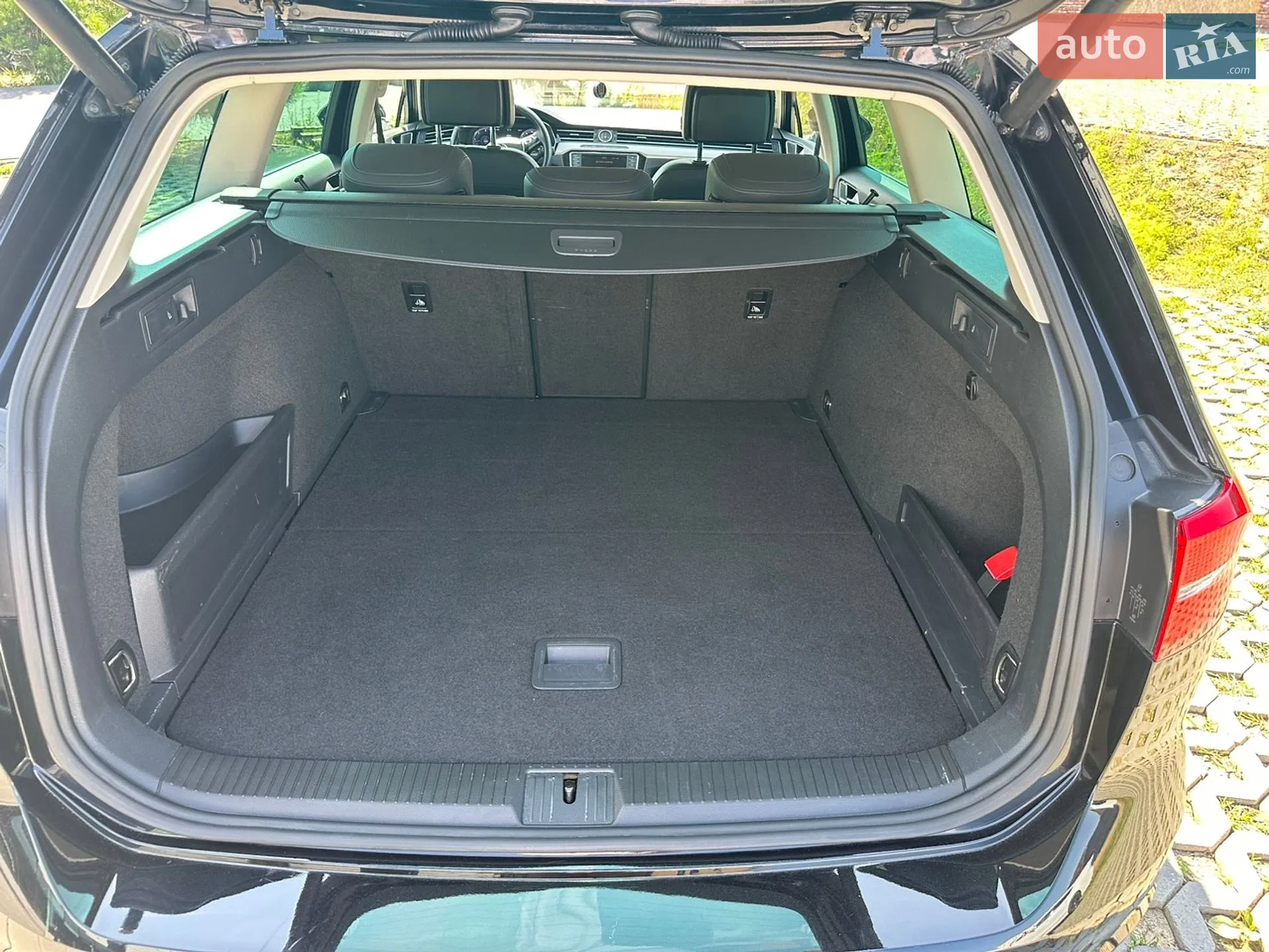 2015 Volkswagen Passat - мініатюра 17