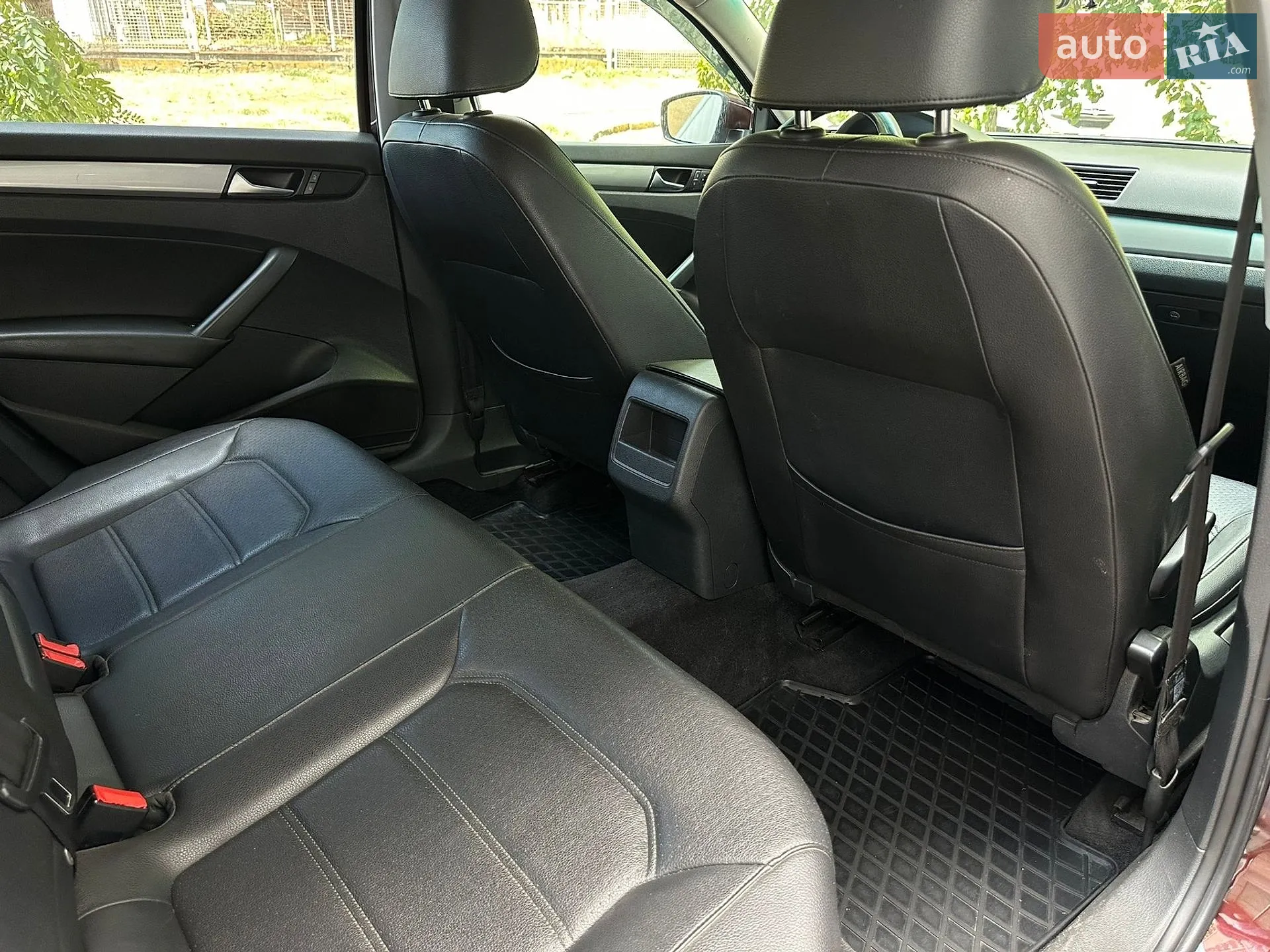 2013 Volkswagen Passat - мініатюра 27