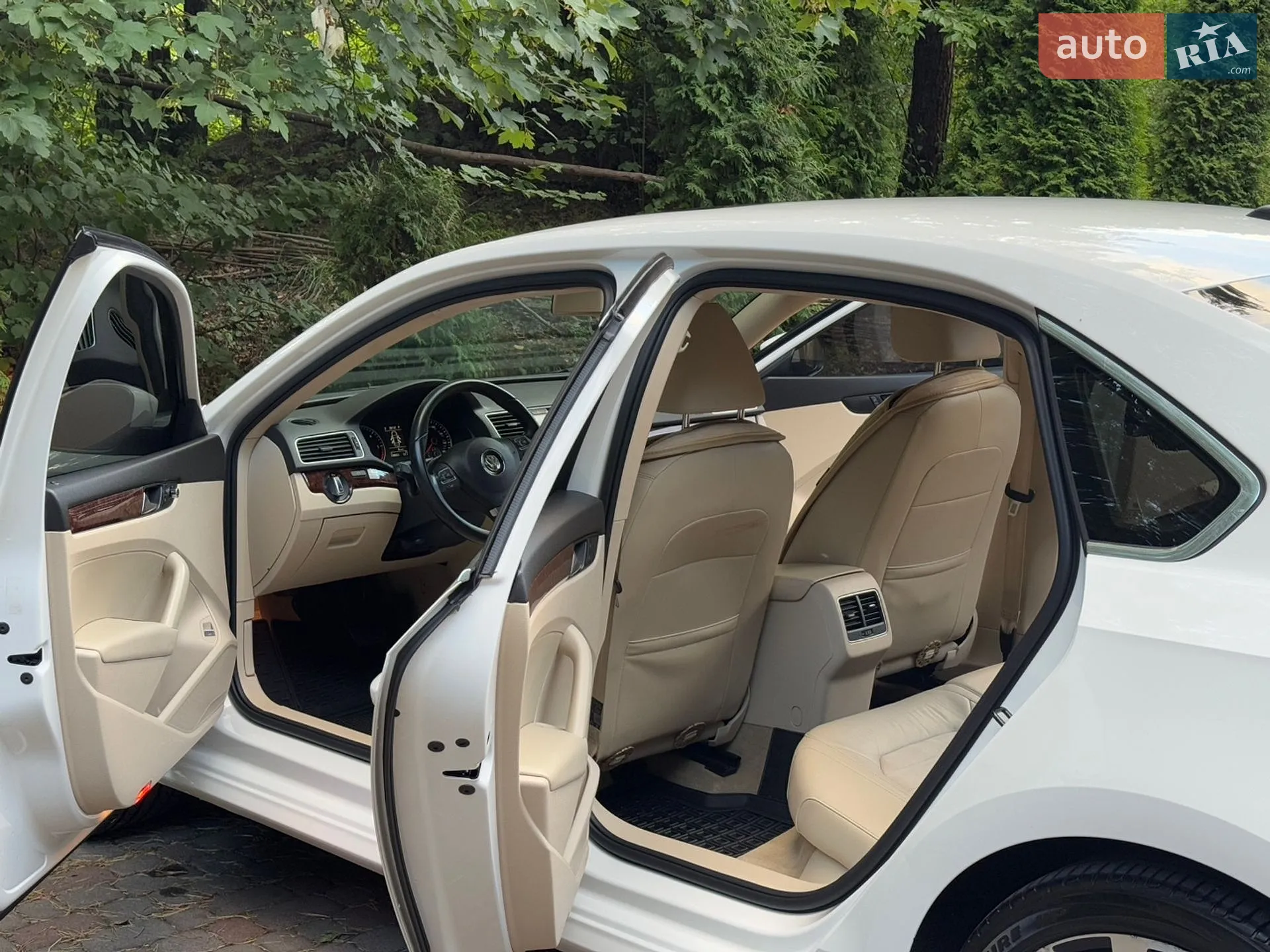 2013 Volkswagen Passat - мініатюра 43