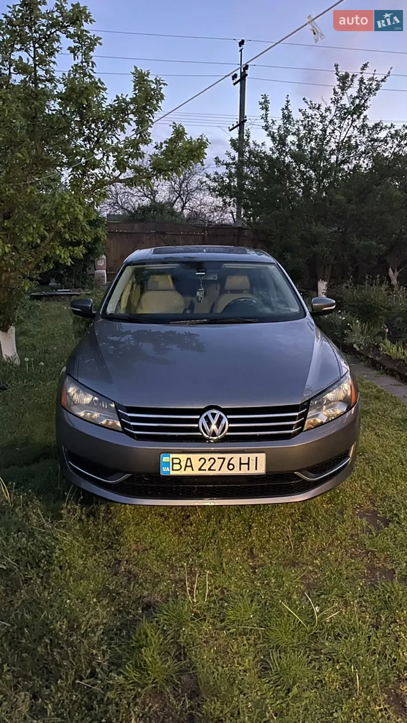 2012 Volkswagen Passat - мініатюра 3
