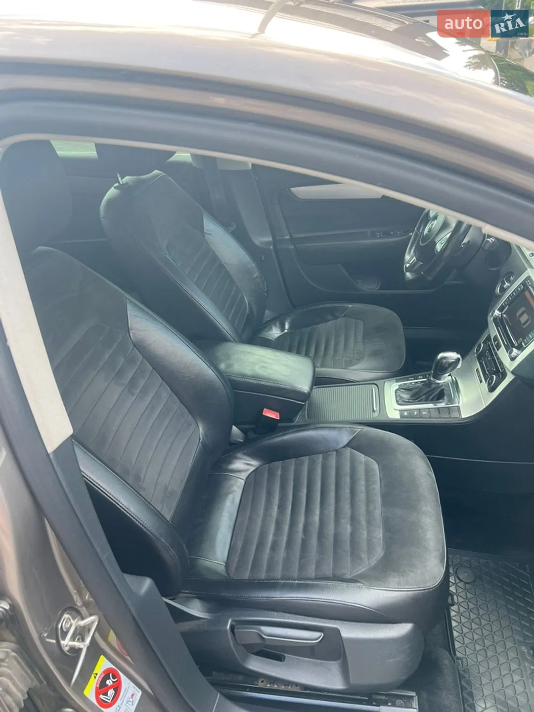 2011 Volkswagen Passat - мініатюра 15