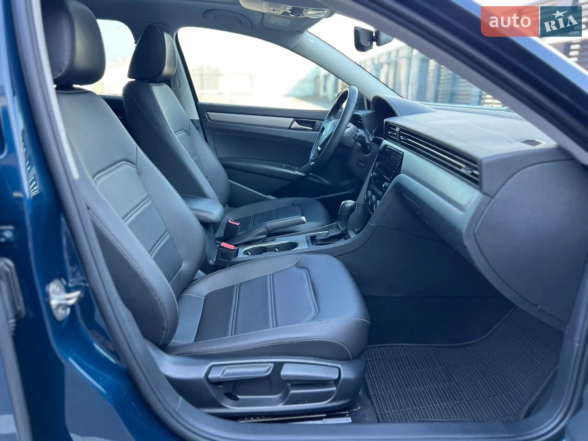 2021 Volkswagen Passat - мініатюра 31