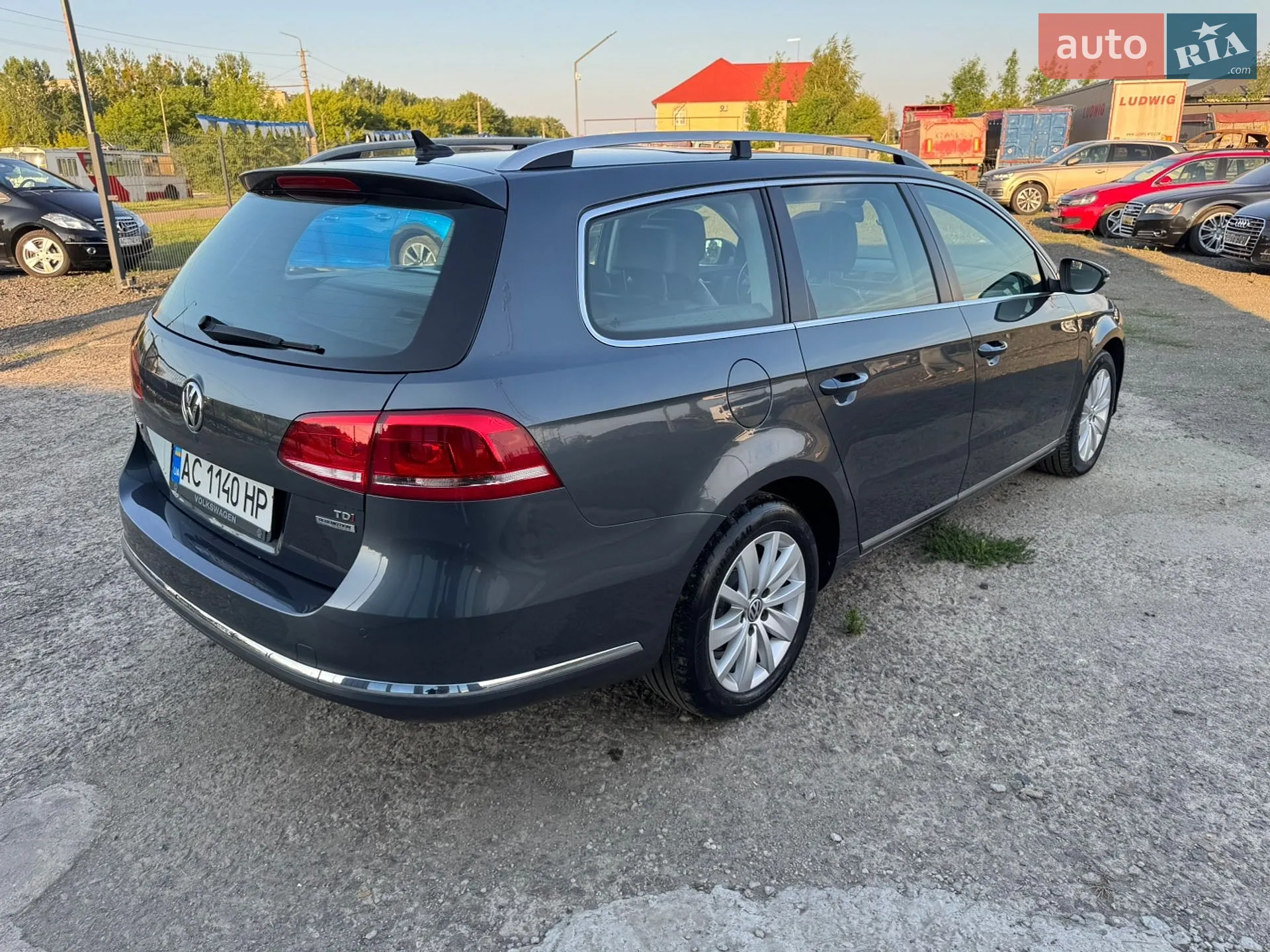 2014 Volkswagen Passat - мініатюра 5