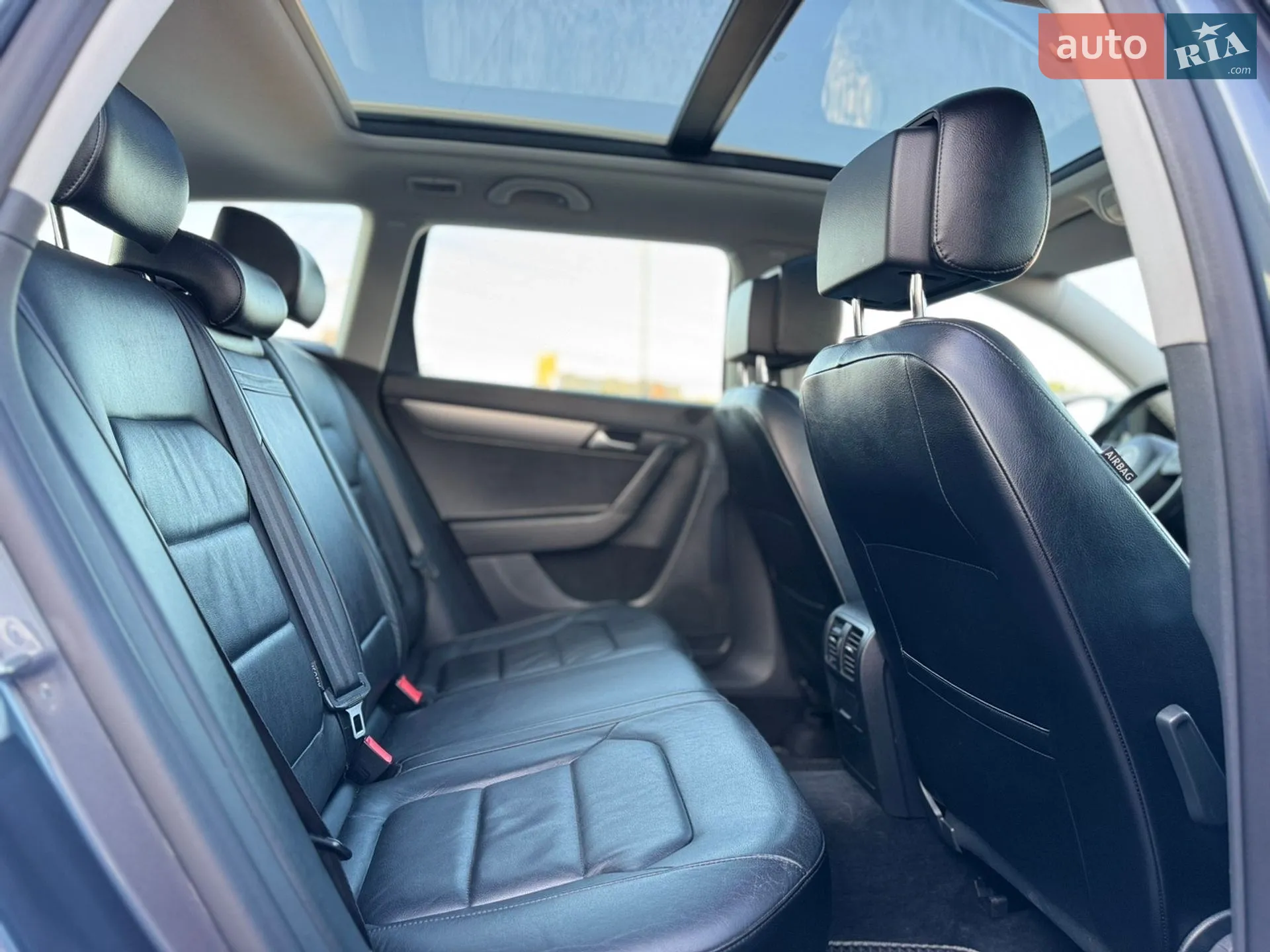 2014 Volkswagen Passat - мініатюра 26