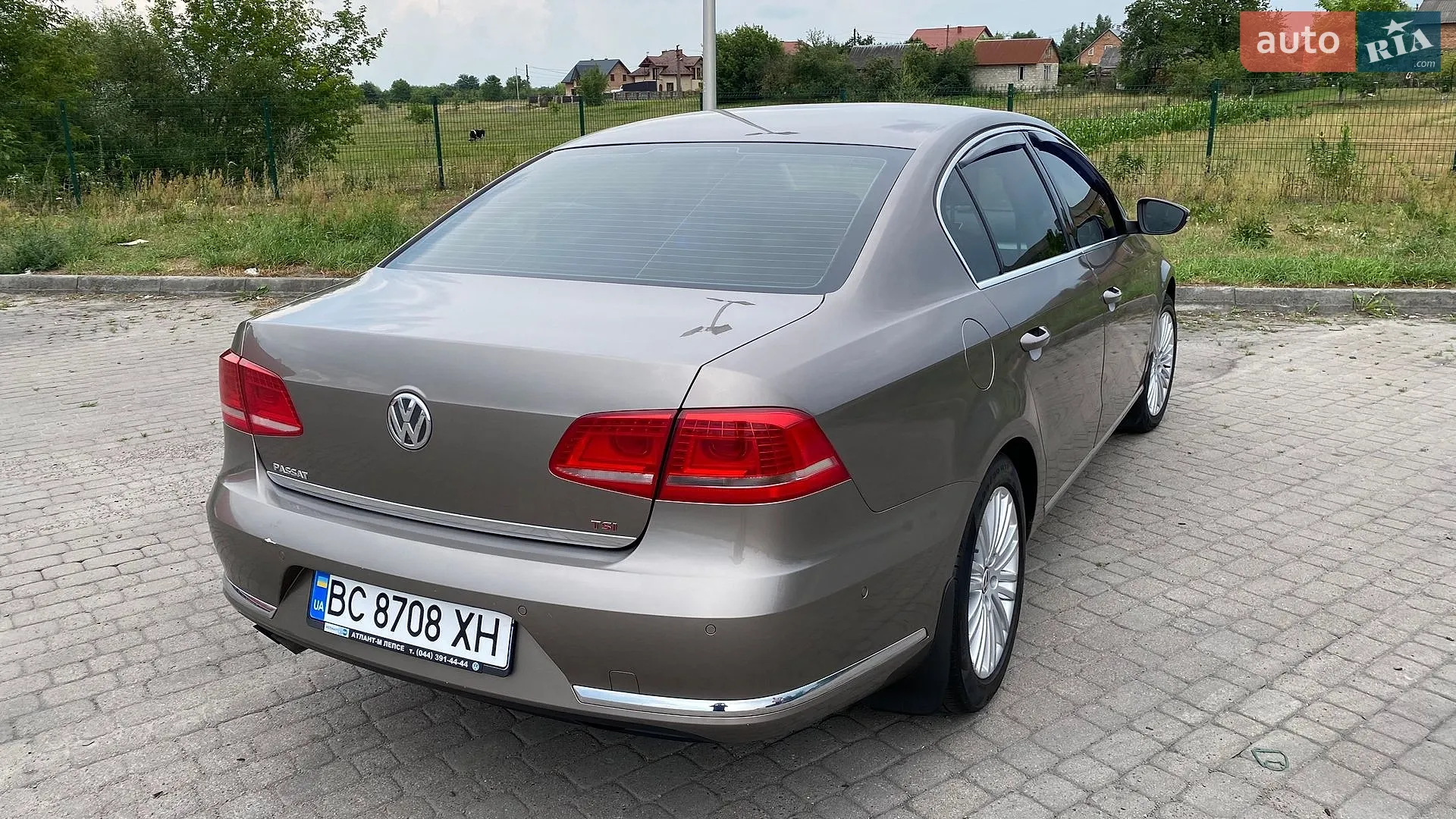 2011 Volkswagen Passat - мініатюра 5