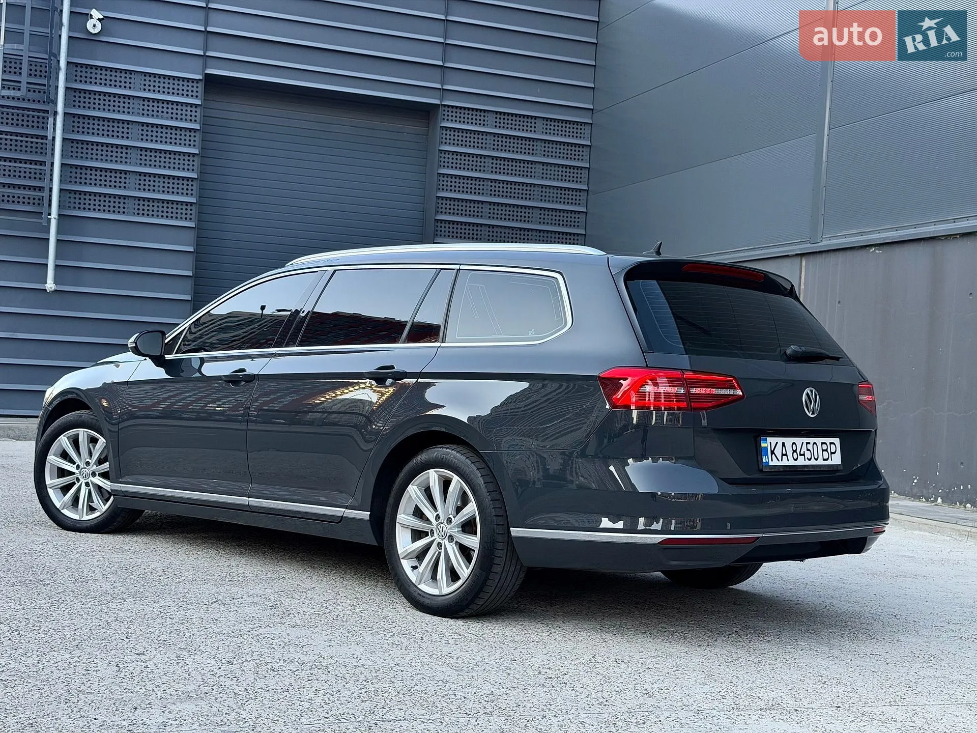 Volkswagen Passat 2016 VIN WVWZZZ3CZHE070117 фото оголошення 2 з 84