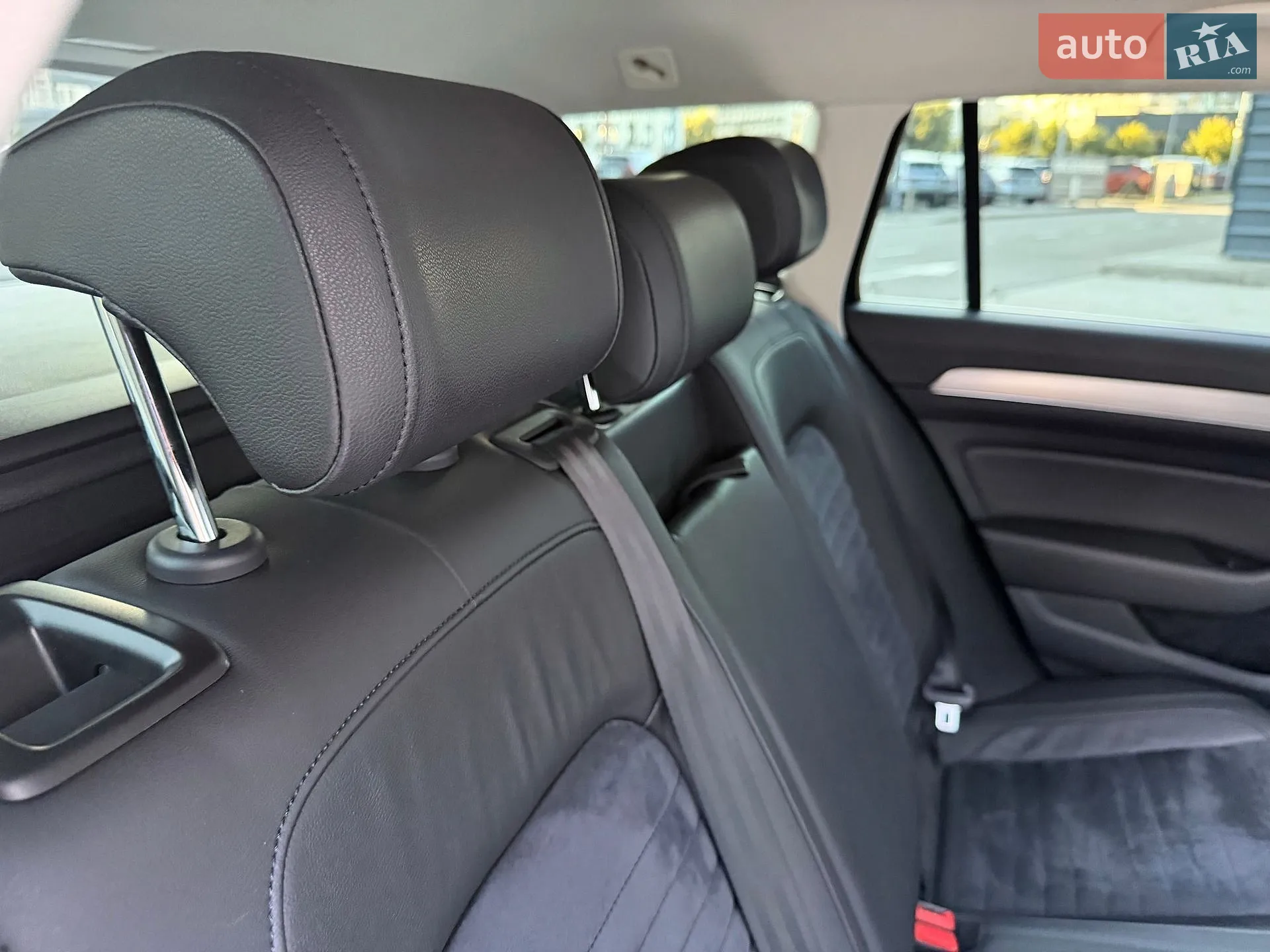 Volkswagen Passat 2016 VIN WVWZZZ3CZHE070117 фото оголошення 69 з 84