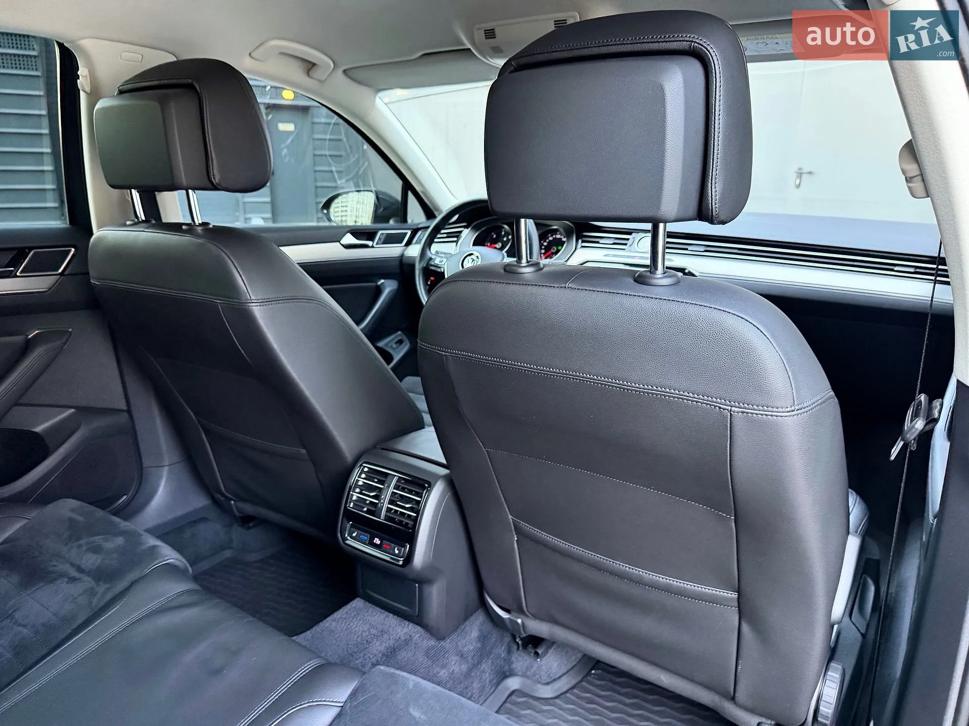 Volkswagen Passat 2016 VIN WVWZZZ3CZHE070117 фото оголошення 71 з 84