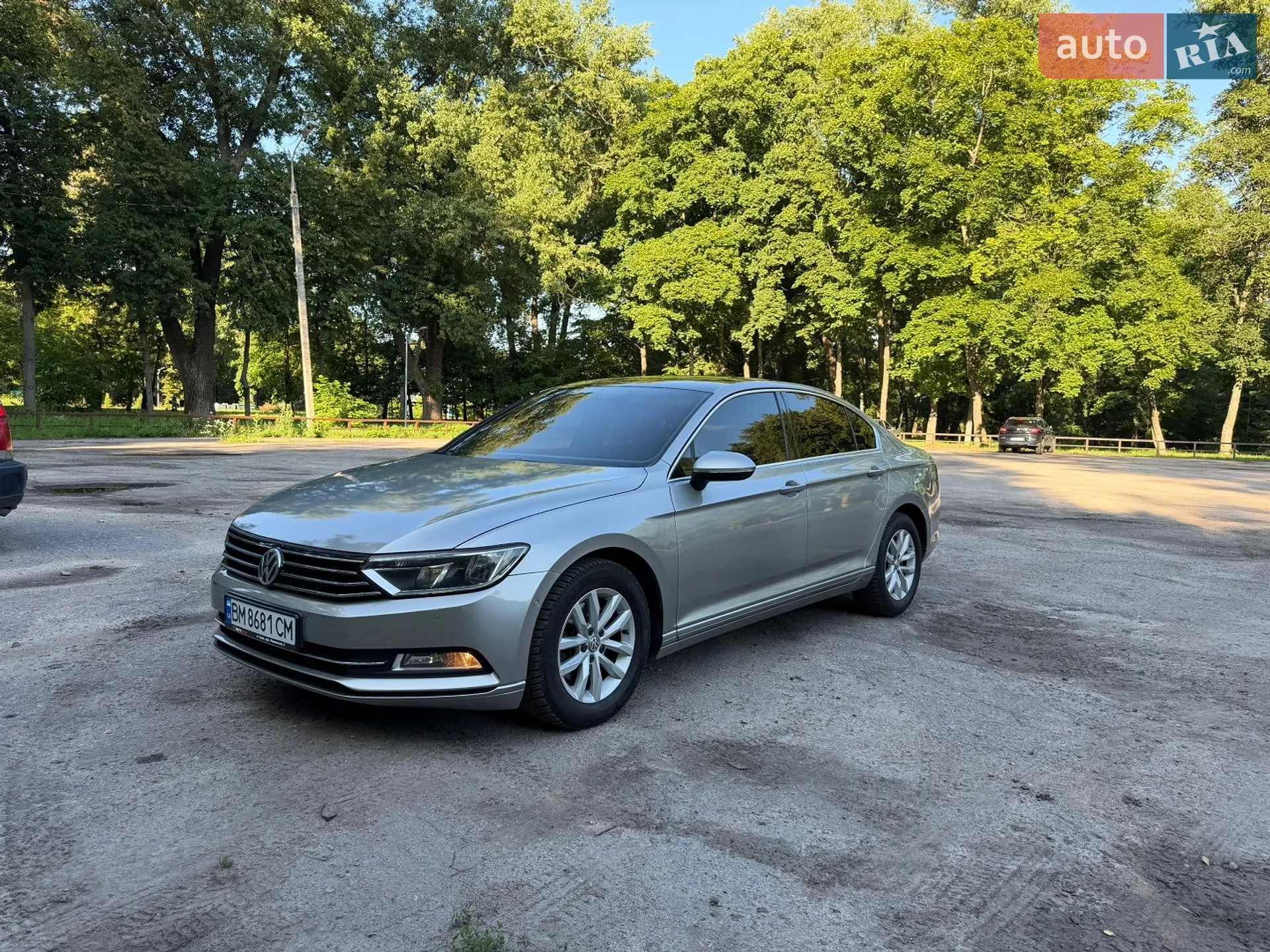 2015 Volkswagen Passat - фото 1
