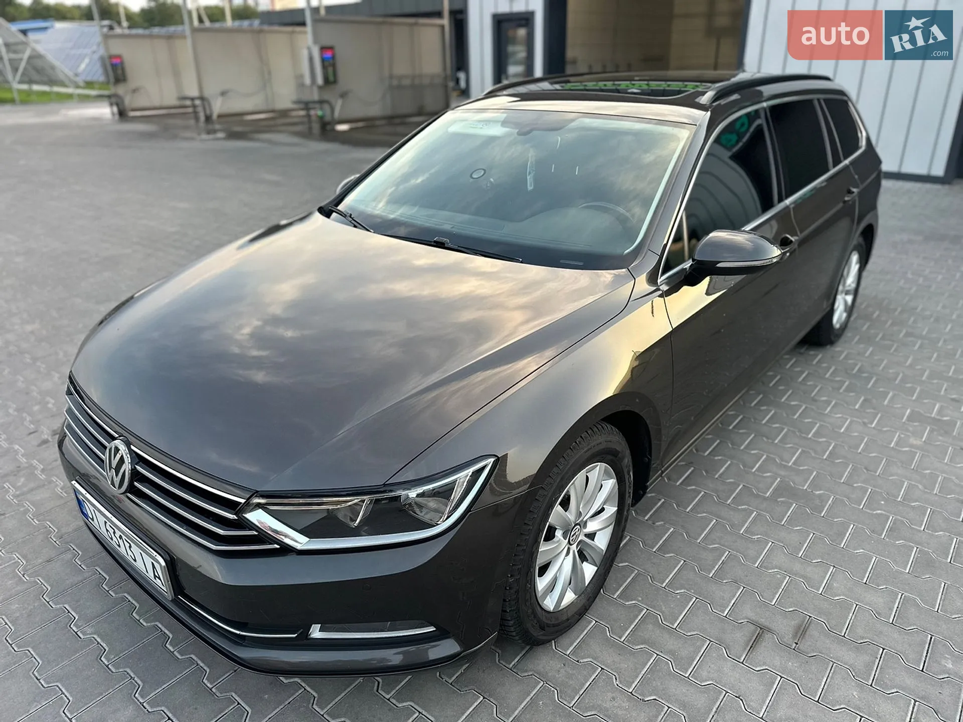 2015 Volkswagen Passat - мініатюра 16