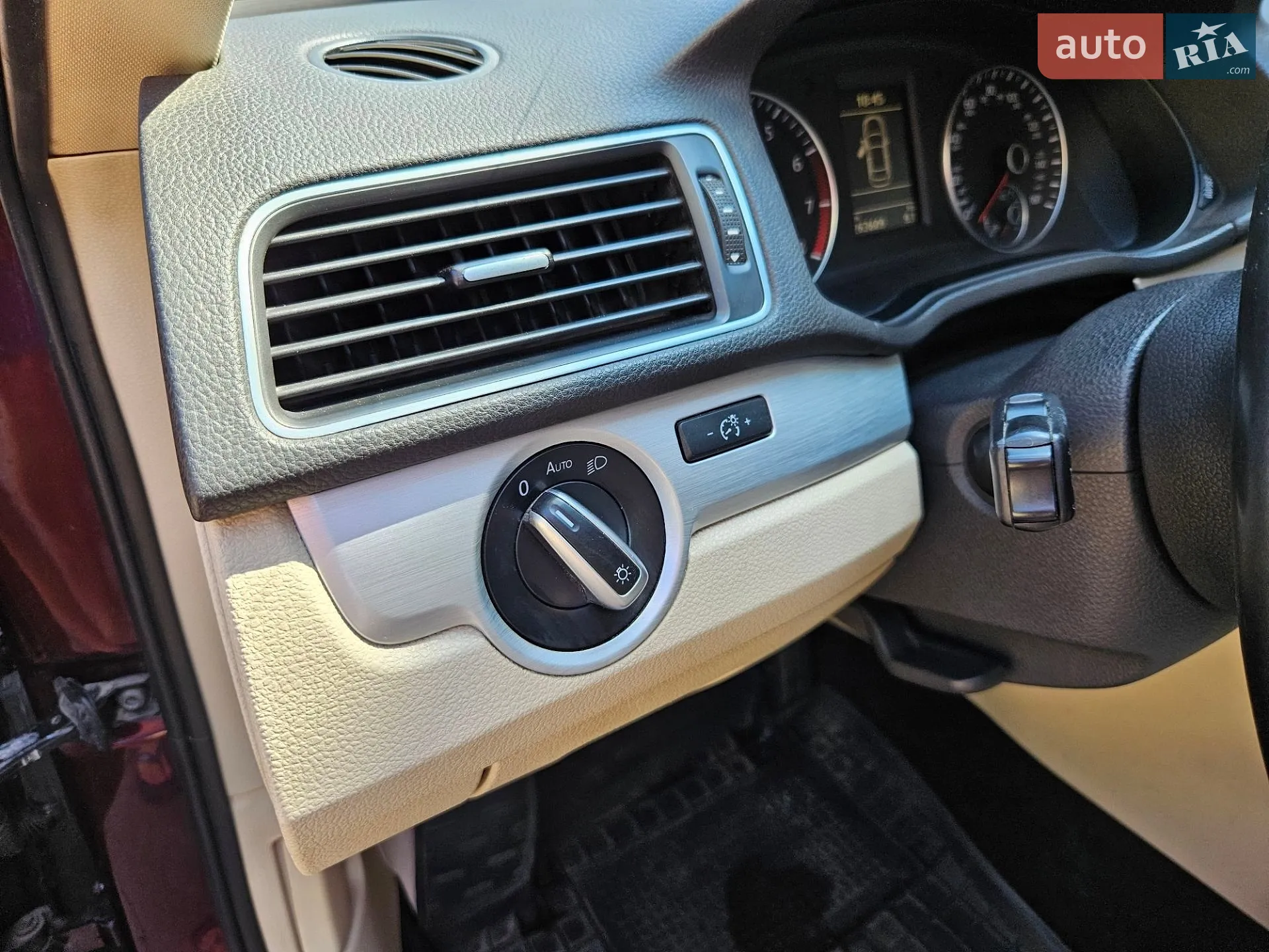 2013 Volkswagen Passat - мініатюра 16