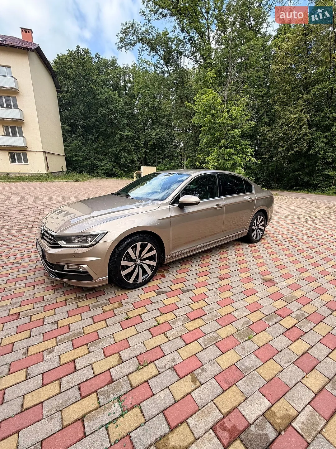 2016 Volkswagen Passat - мініатюра 5