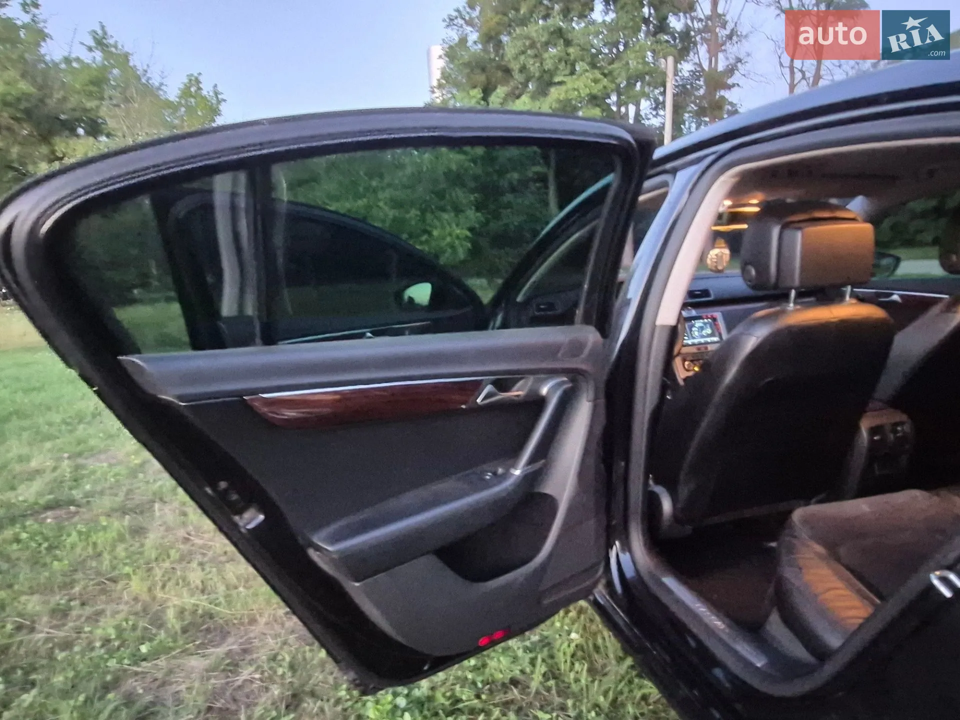 2011 Volkswagen Passat - мініатюра 11