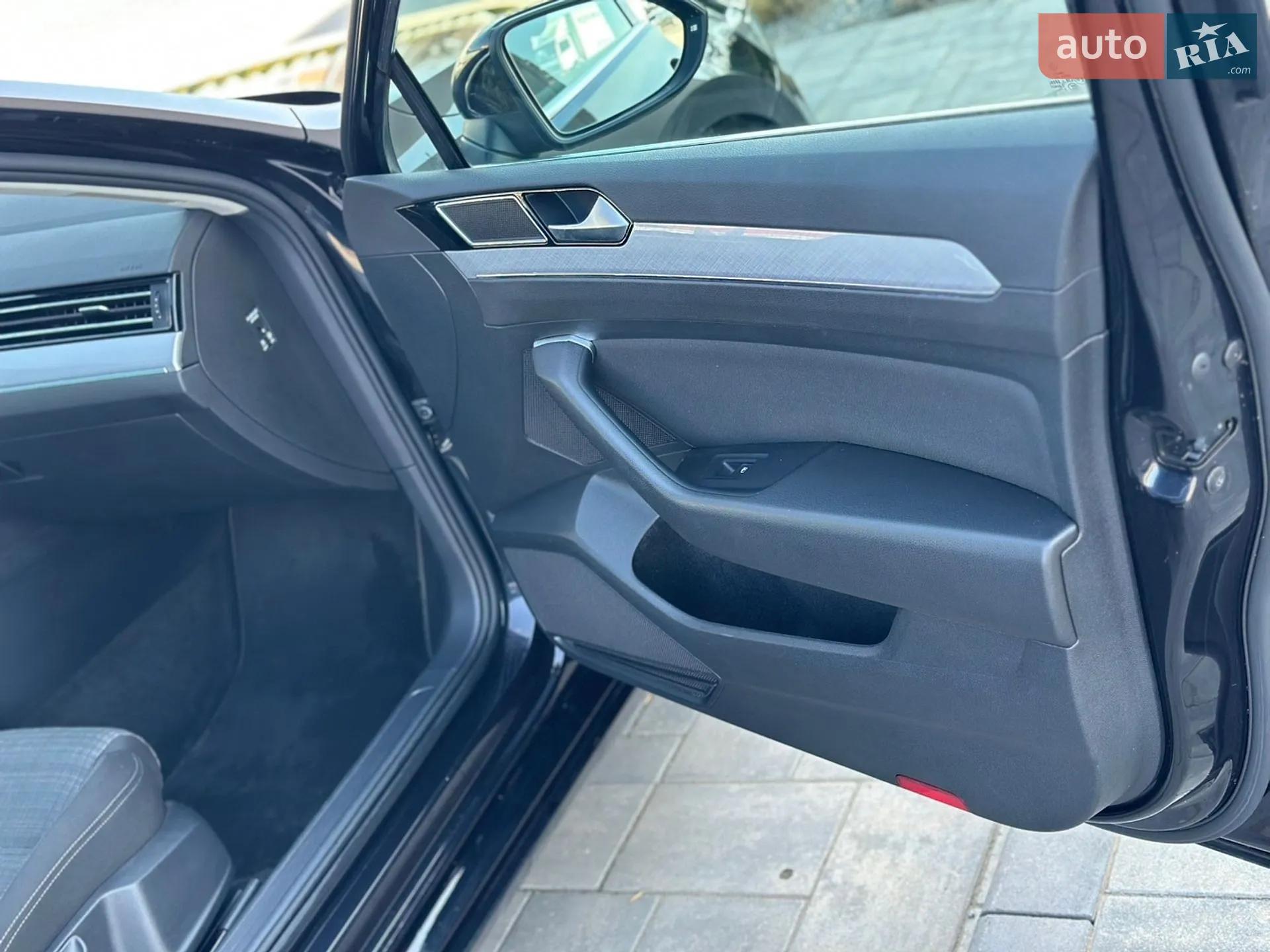 2020 Volkswagen Passat - мініатюра 19