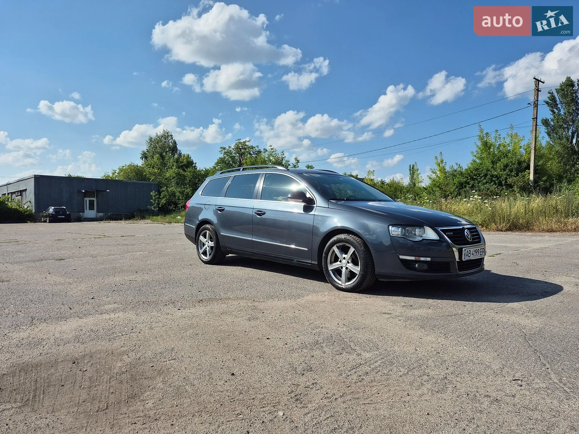 2010 Volkswagen Passat - мініатюра 2