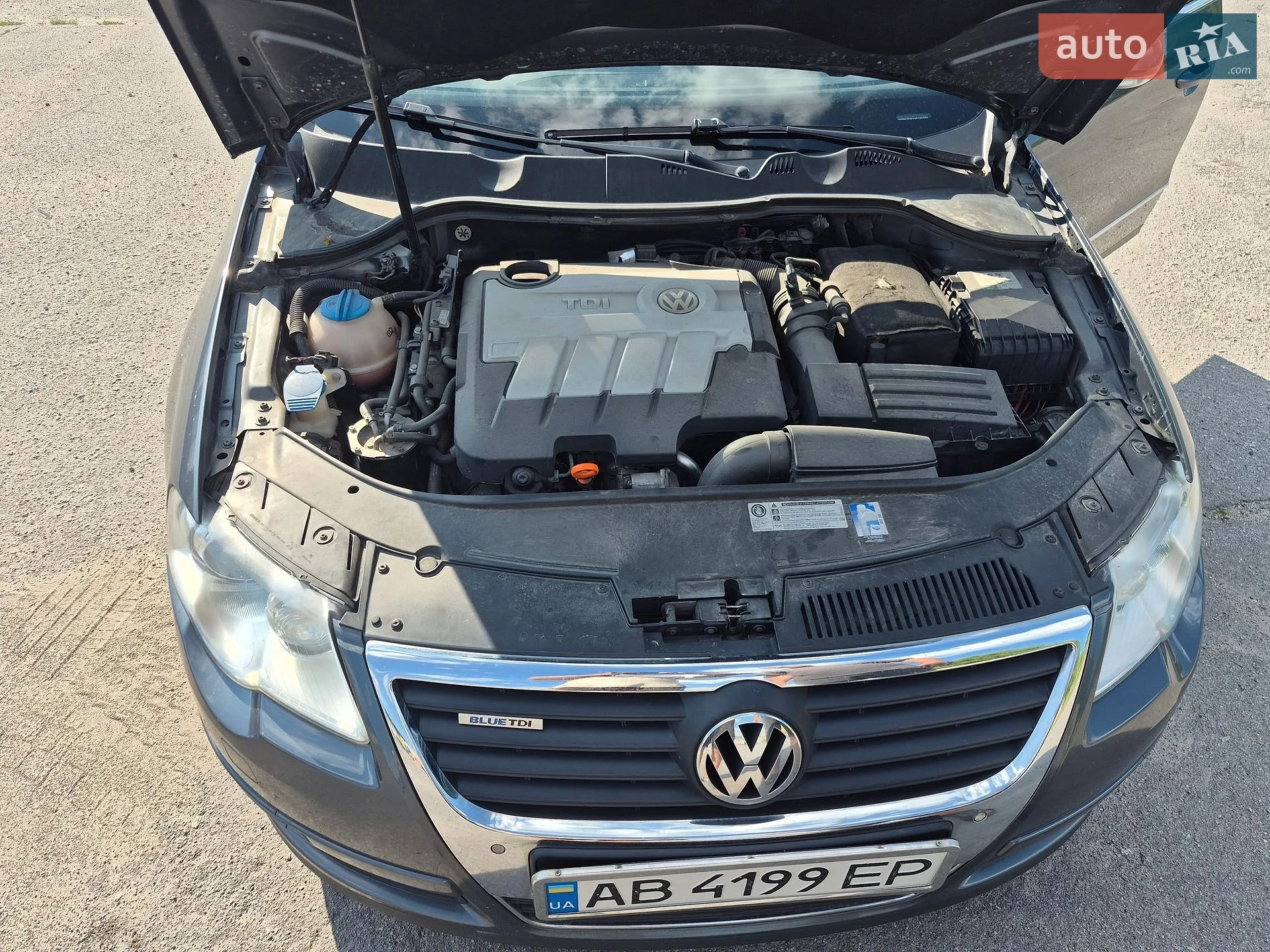 2010 Volkswagen Passat - мініатюра 16